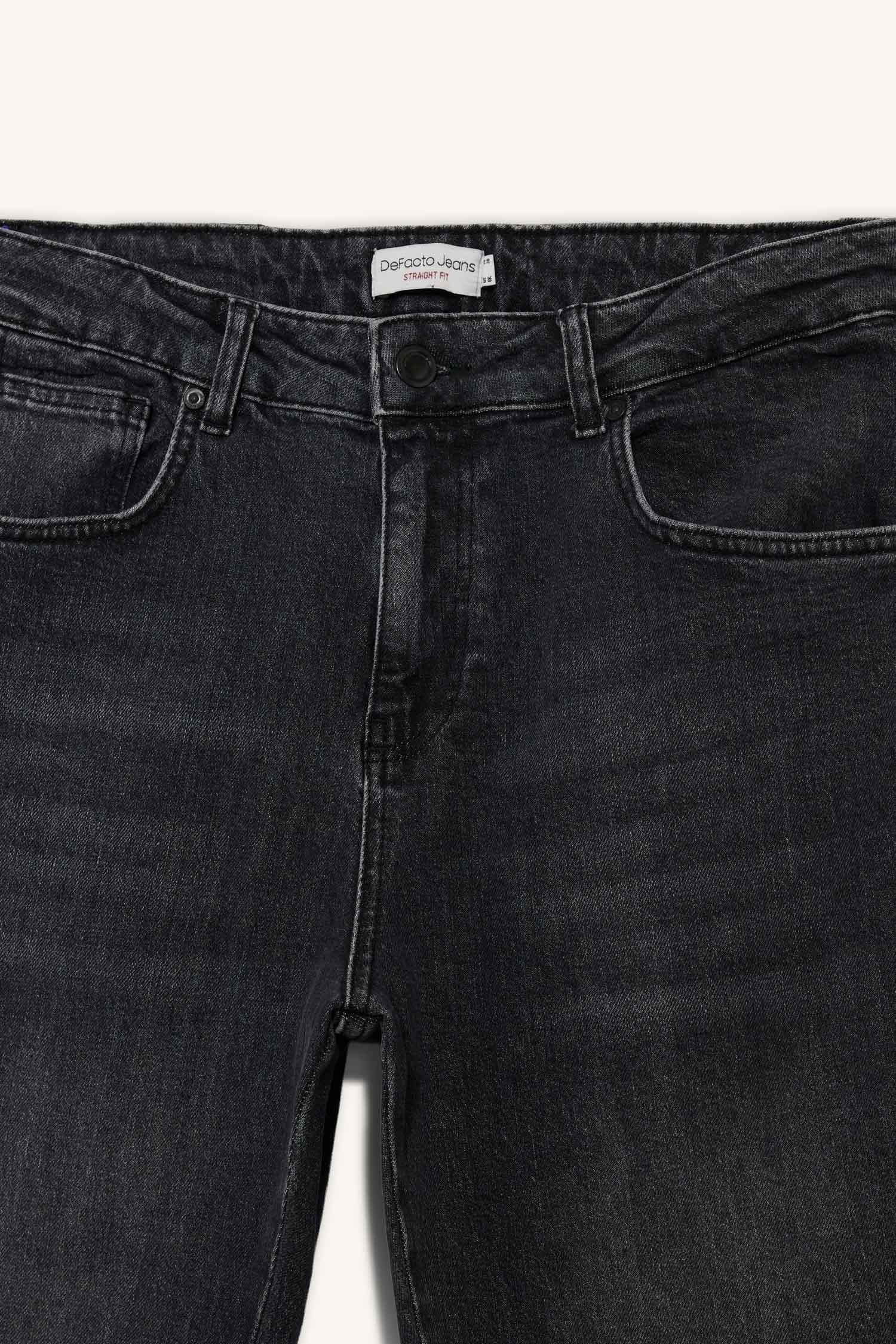 Straight Fit Düz Paça Jean Pantolon