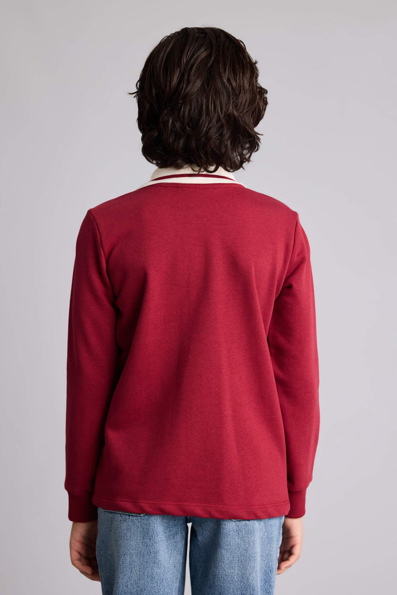 تيشيرت بولو كم طويل مطبوع قصة عادية برقبة بولو