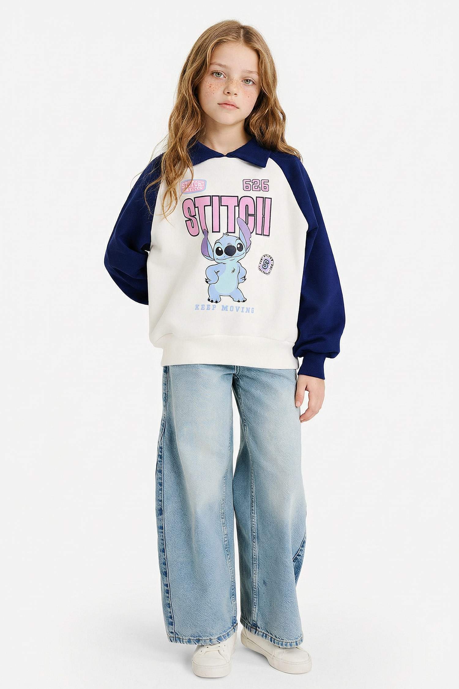 Kız Çocuk Disney Lilo & Stitch Oversize Geniş Kalıp Polo Yaka İçi Yumuşak Tüylü Sweatshirt