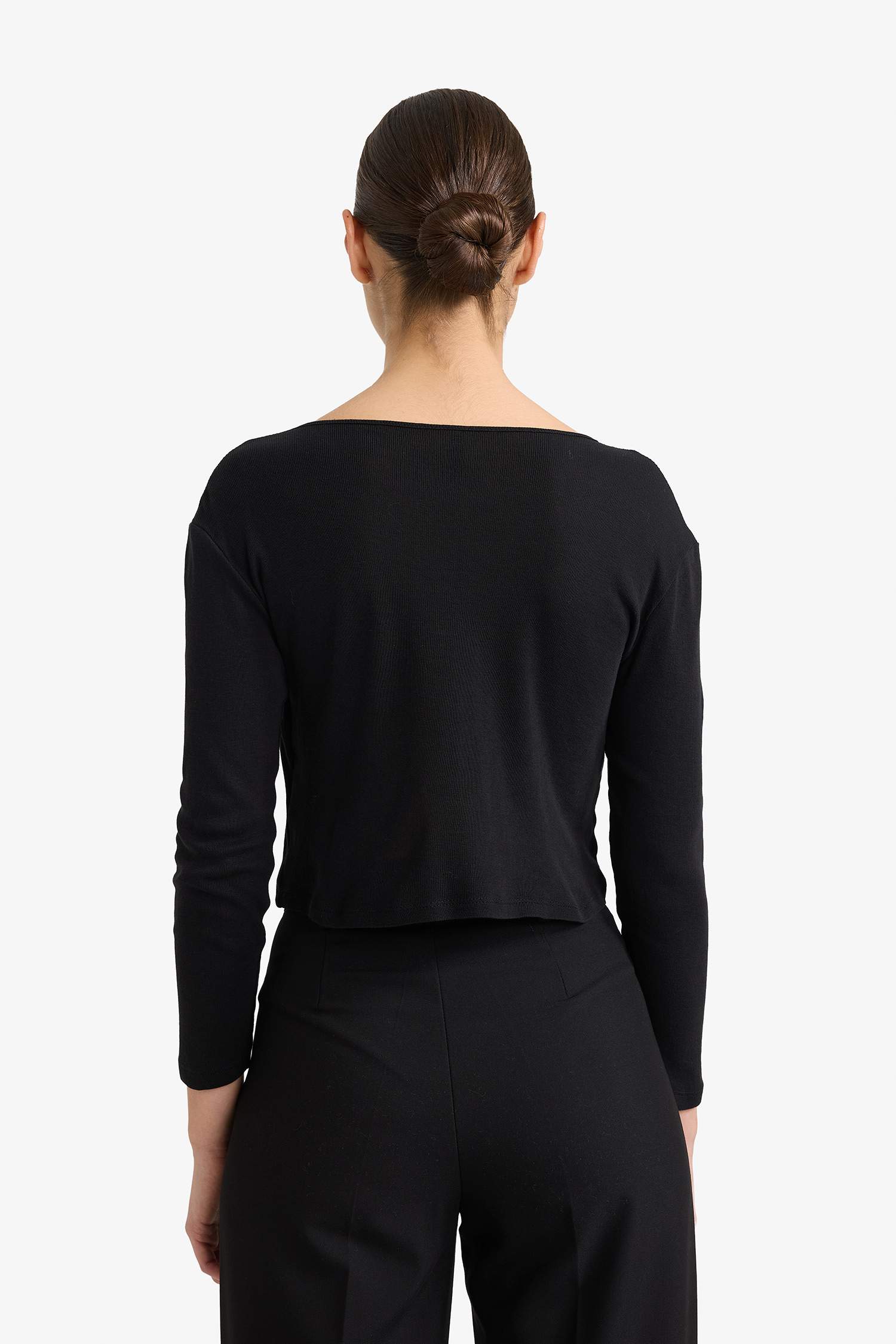 Slim Fit Dar Kesim Bisiklet Yaka Ribana Uzun Kollu Tişört