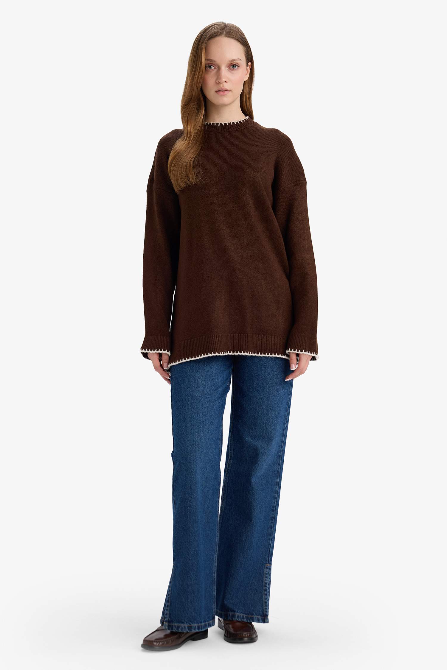 بلوز صوف تريكو قصة عادية وياخة مستديرة