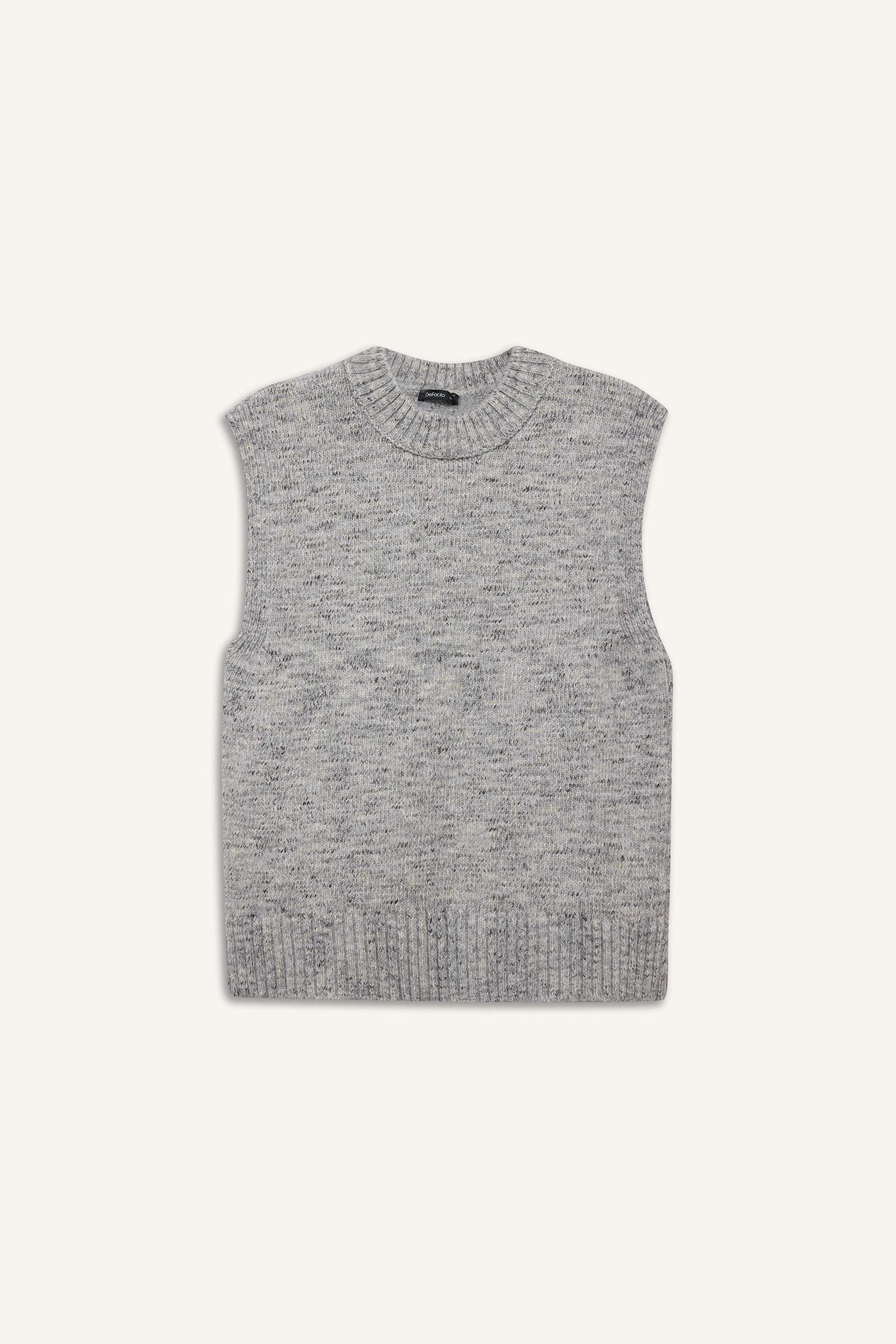 يلك تريكو قصة عادية بياخة مستديرة