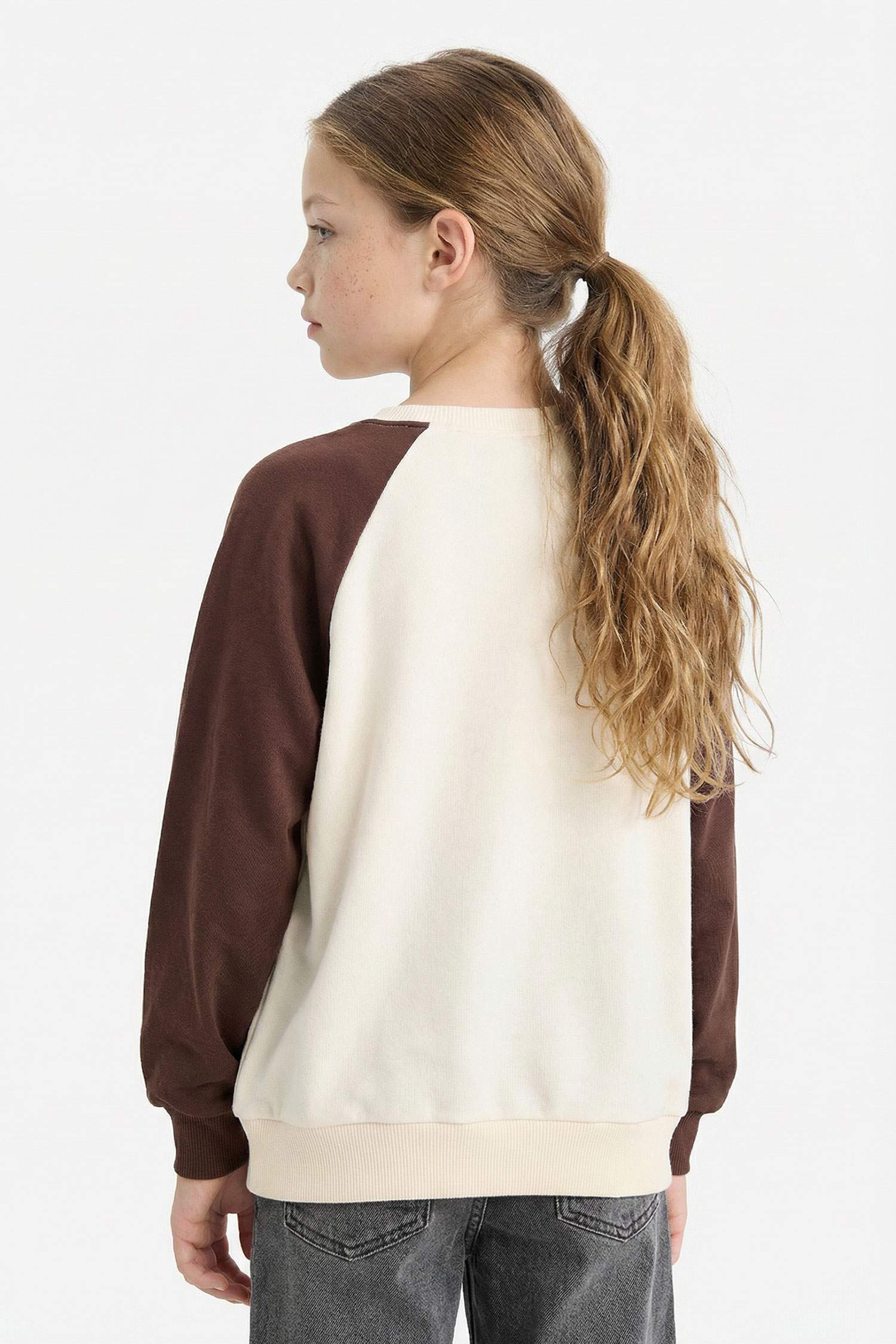 Kız Çocuk Looney Tunes Oversize Geniş Kalıp Bisiklet Yaka Sweatshirt