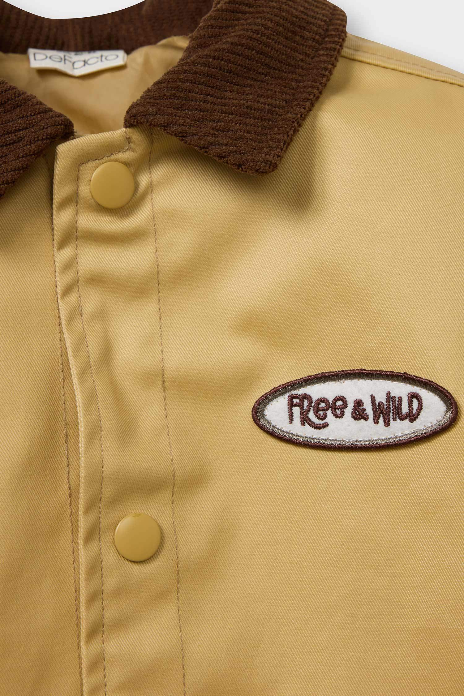 Erkek Bebek Kontrast Yaka Mont