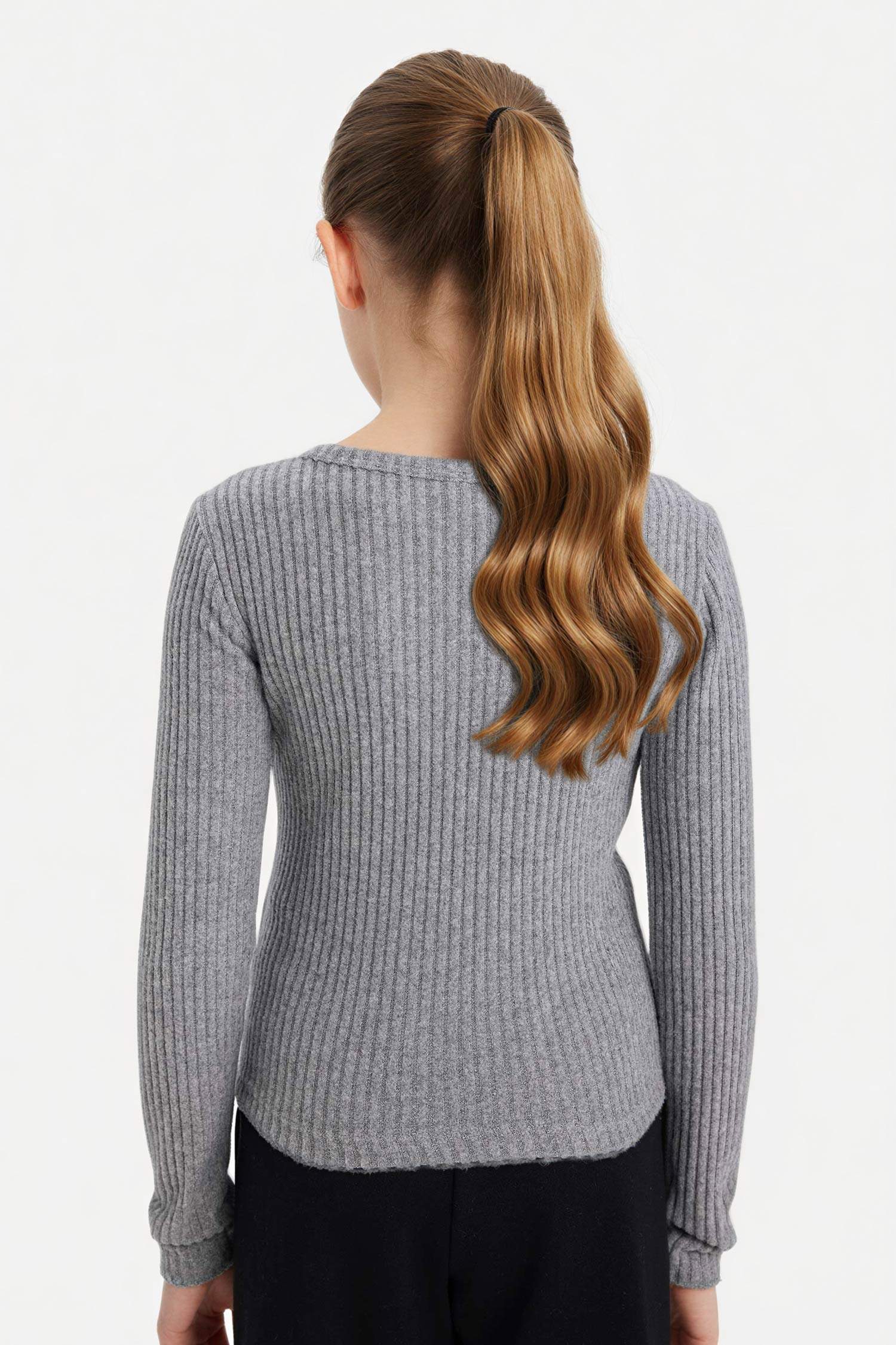 تيشيرت بناتي ردن طويل مضلع سليم فيت