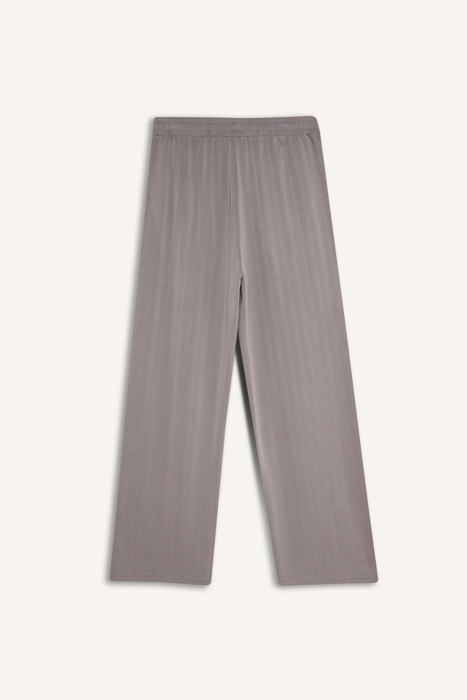 DeFacto Ultra Yumuşak Baggy Fıt Jogger görsel 7