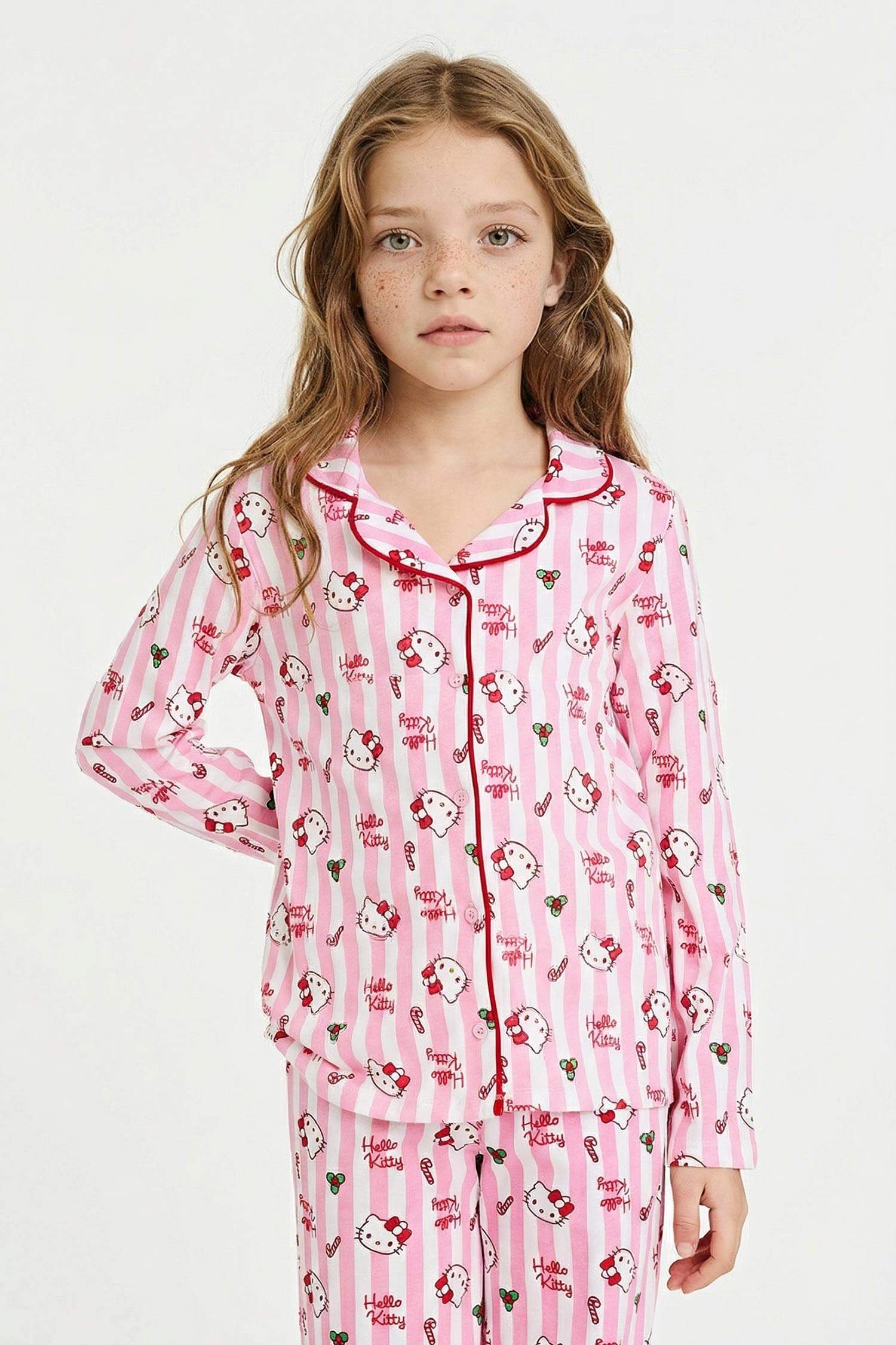2 piece Regular Fit Hello Kitty Licensed Knitted Pyjamas