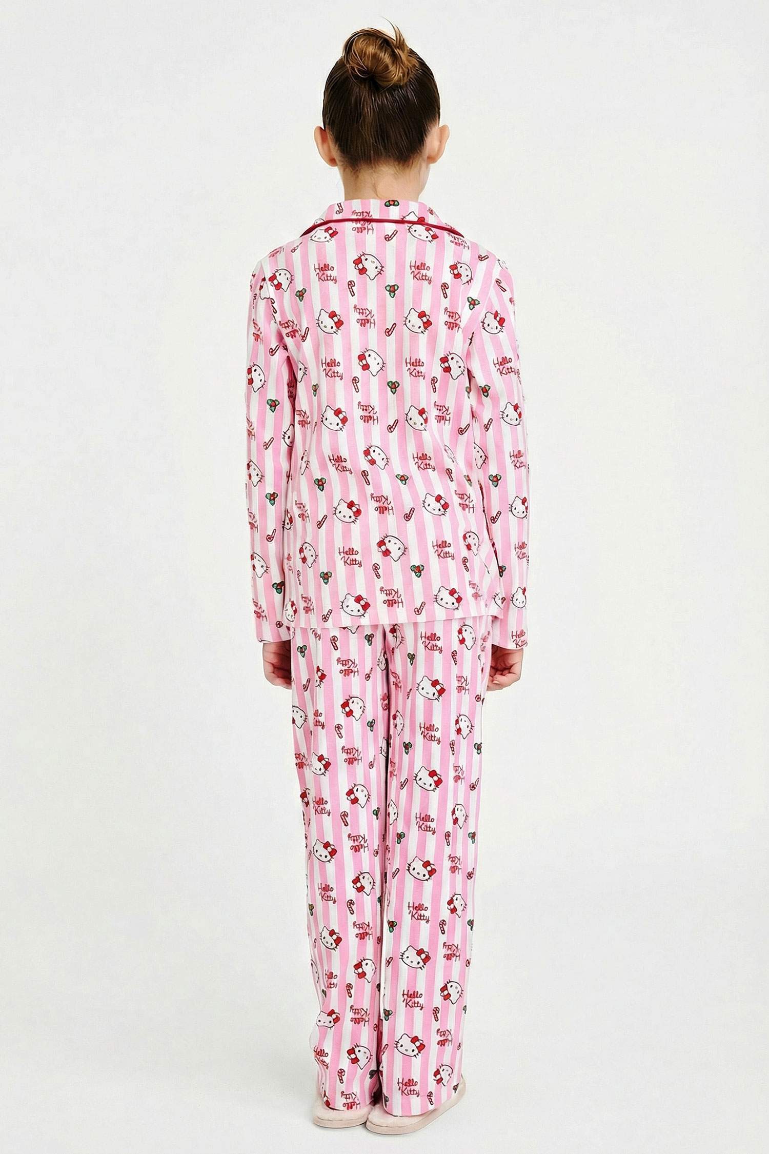 Kız Çocuk Hello Kitty Yılbaşı Temalı Pijama Takımı Uzun Kollu Üst Uzun Alt