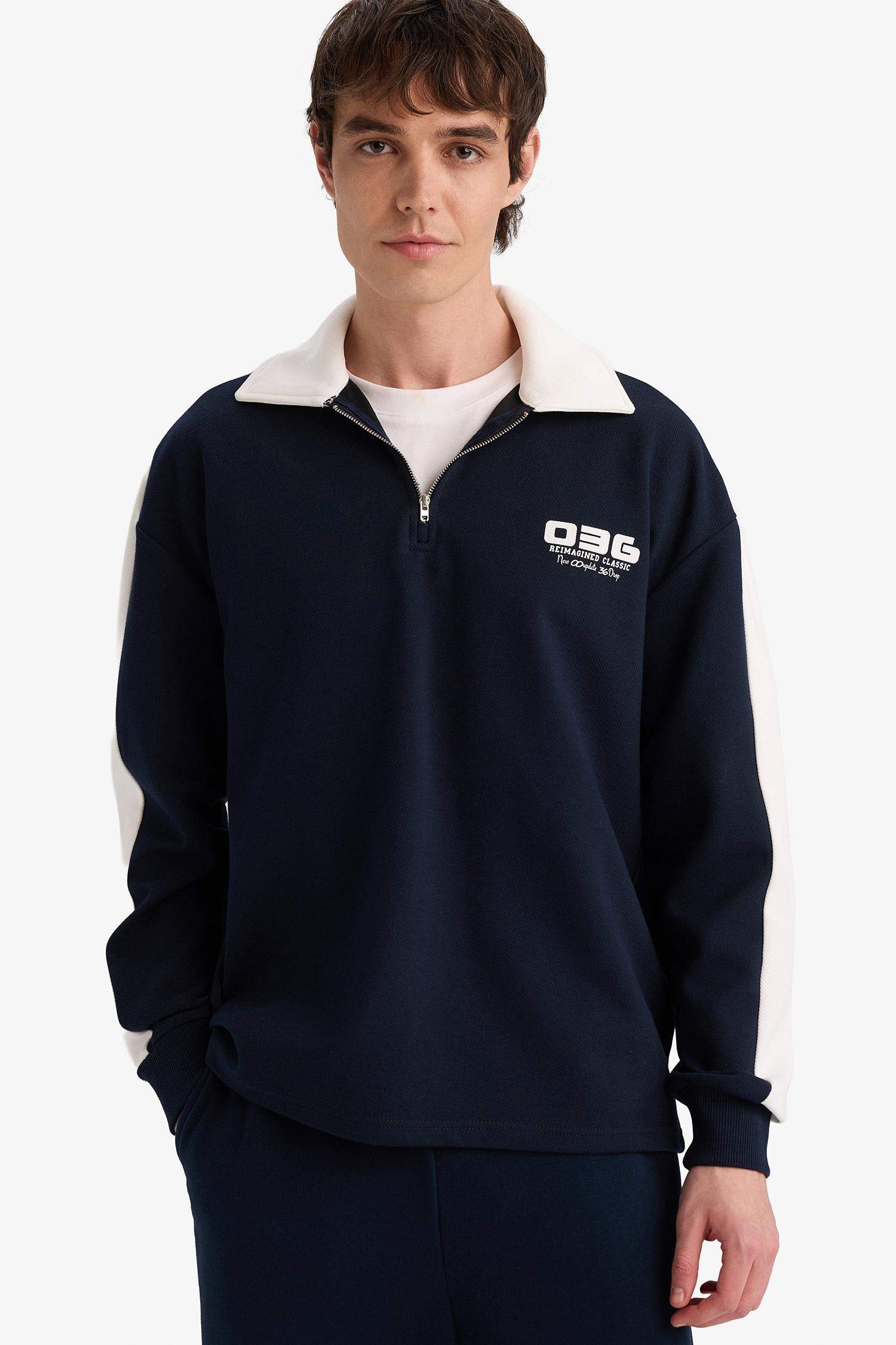 Boxy Fit Polo Yaka Slogan Baskılı Sweatshirt