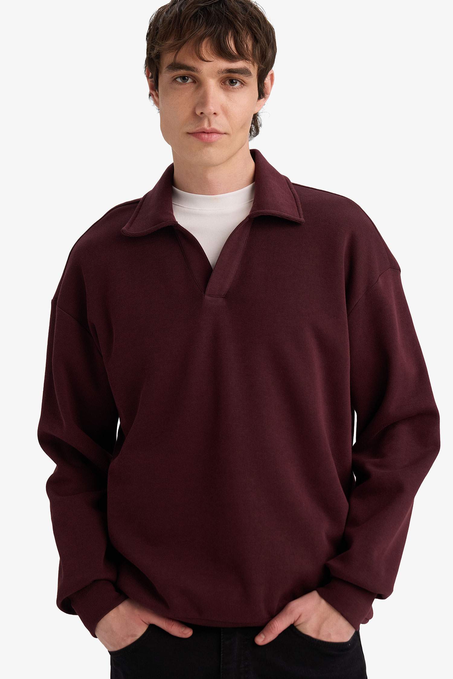 Boxy Fit Long Sleeve Sweatshirt