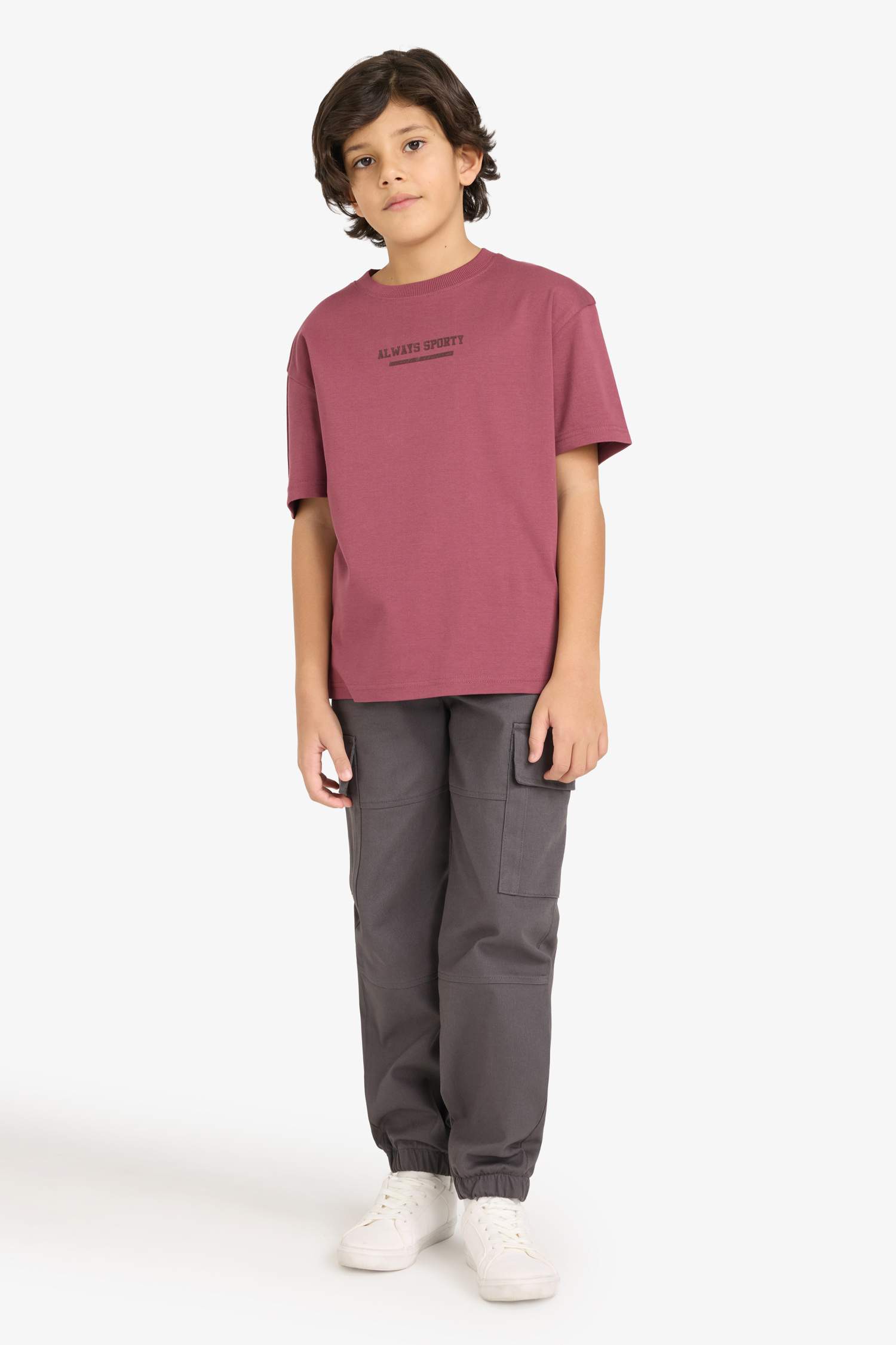 تيشيرت ولادي نص ردن بطبعة شعار اوفر سايز