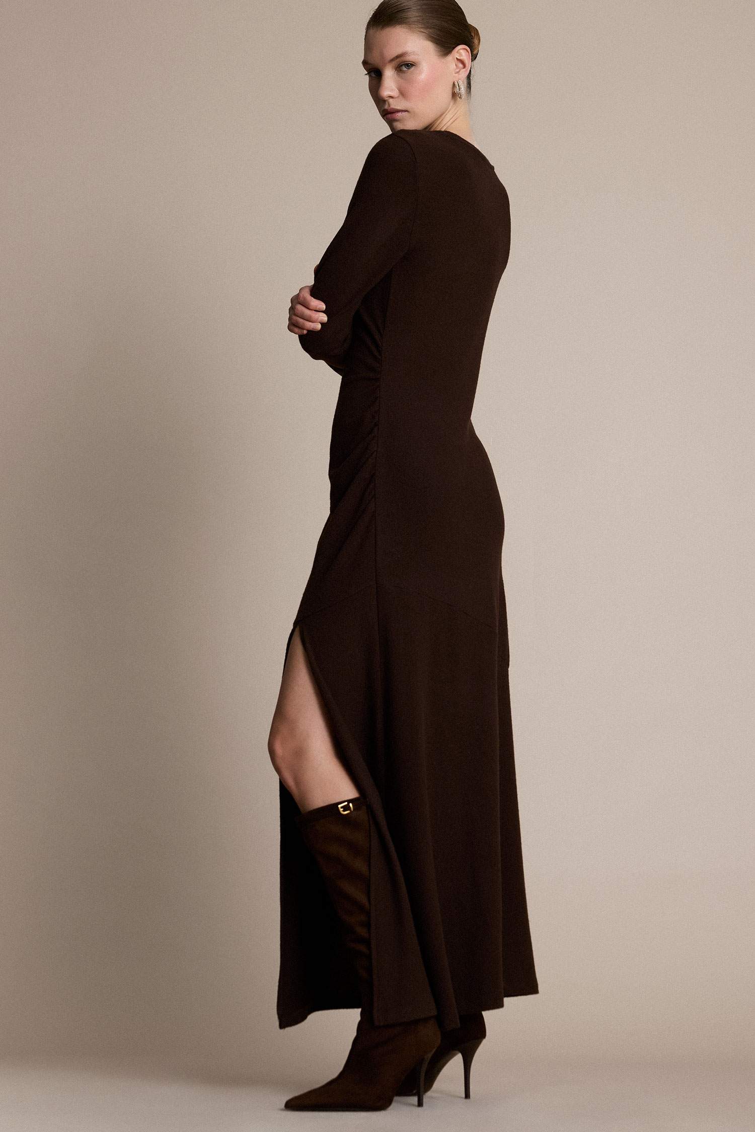 Bisiklet Yaka Yırtmaçlı Uzun Kollu Midi Elbise