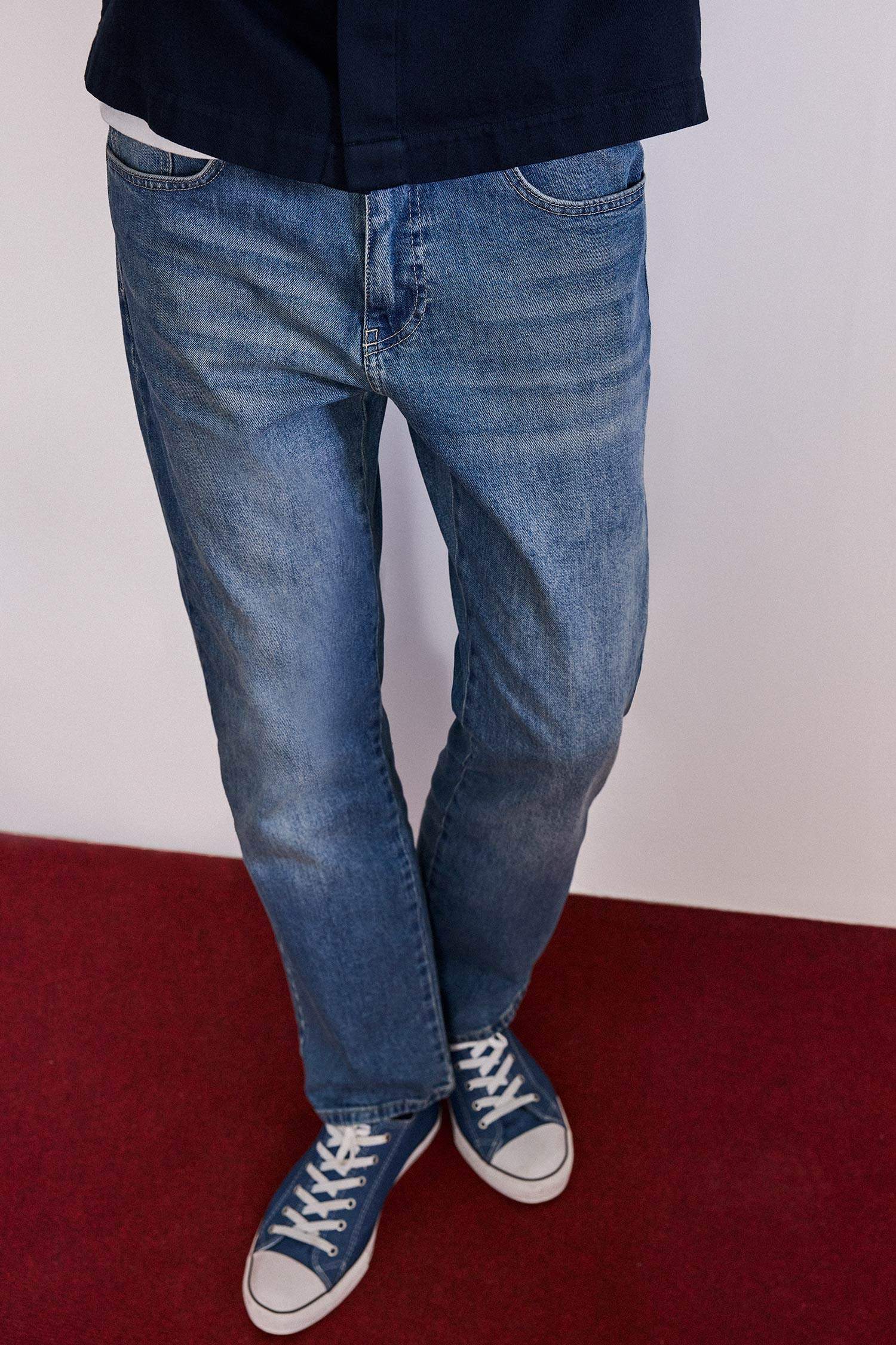 سروال قصة مستقيمة