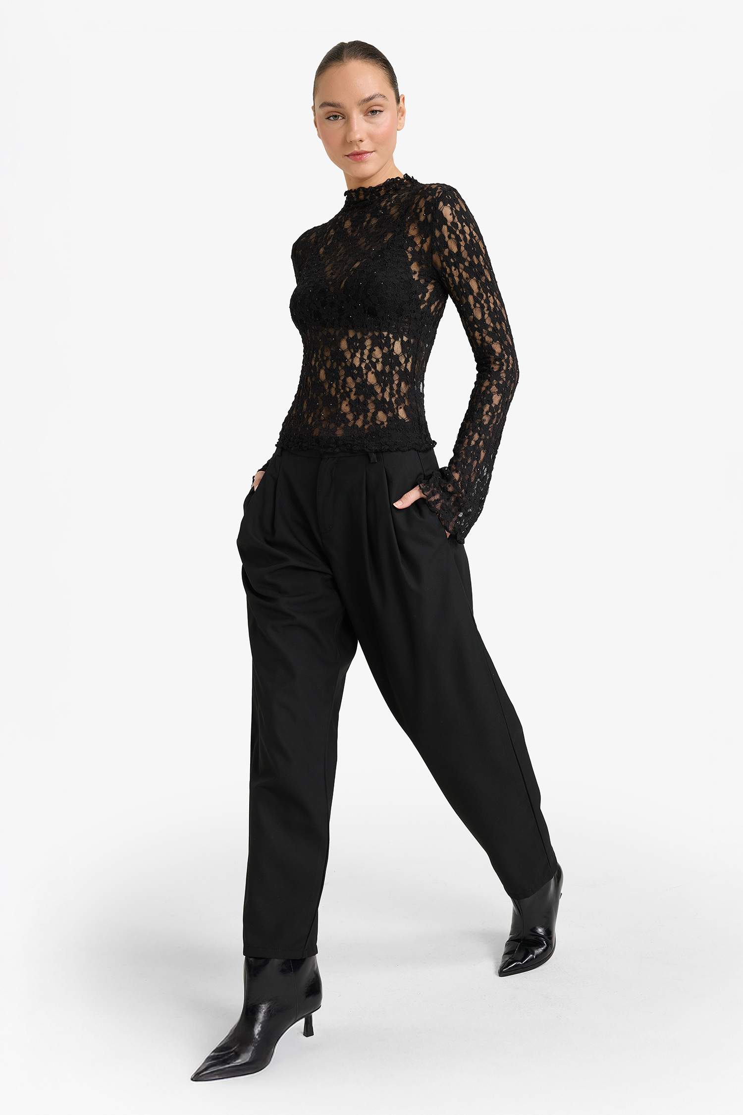 Woman Long Sleeve T-Shirt