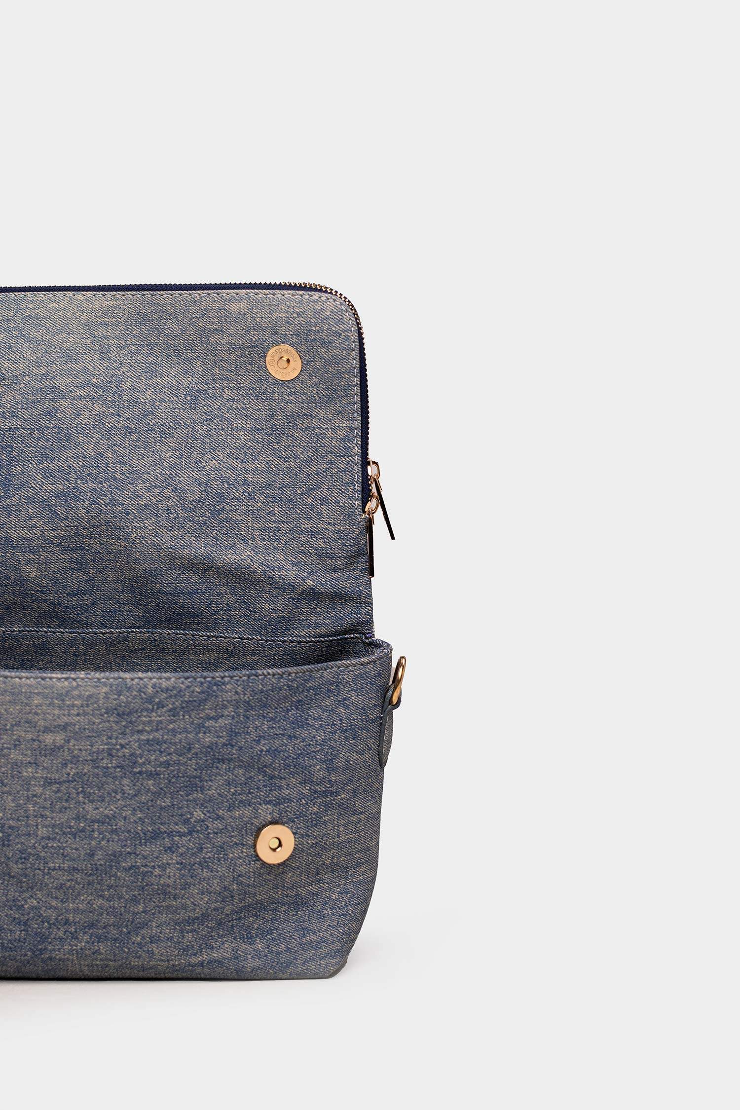 Woman Denim Crossbody Bag