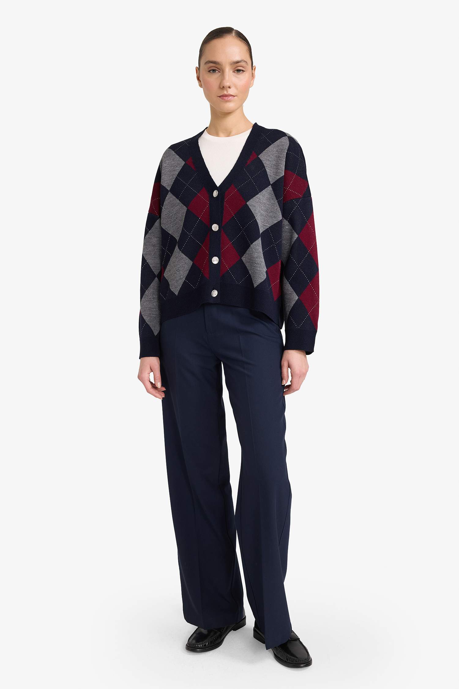 Regular Fit V Yaka Baklava Desenli Düğmeli Triko Hırka