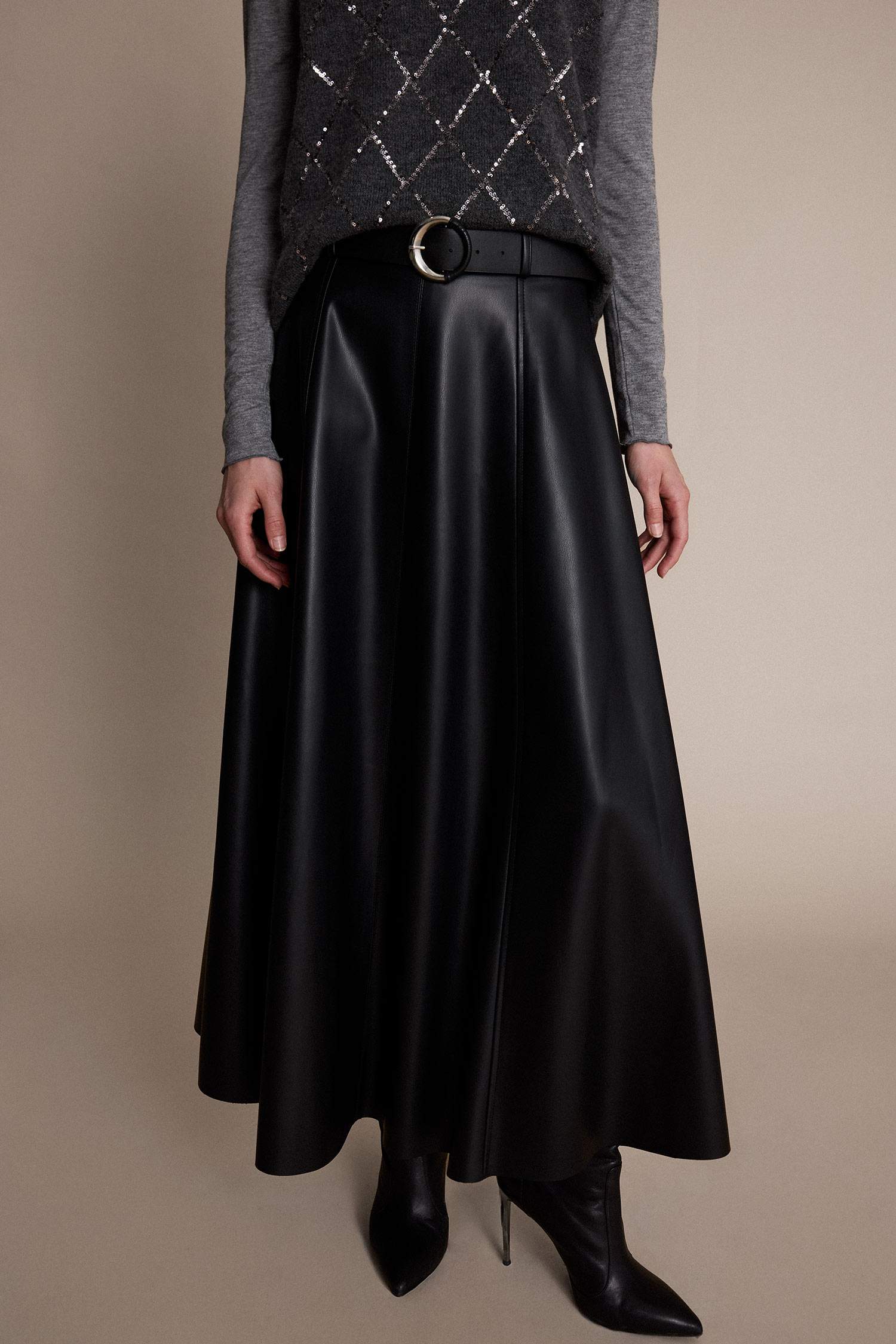 A Cut Faux Leather Knitted Skirt
