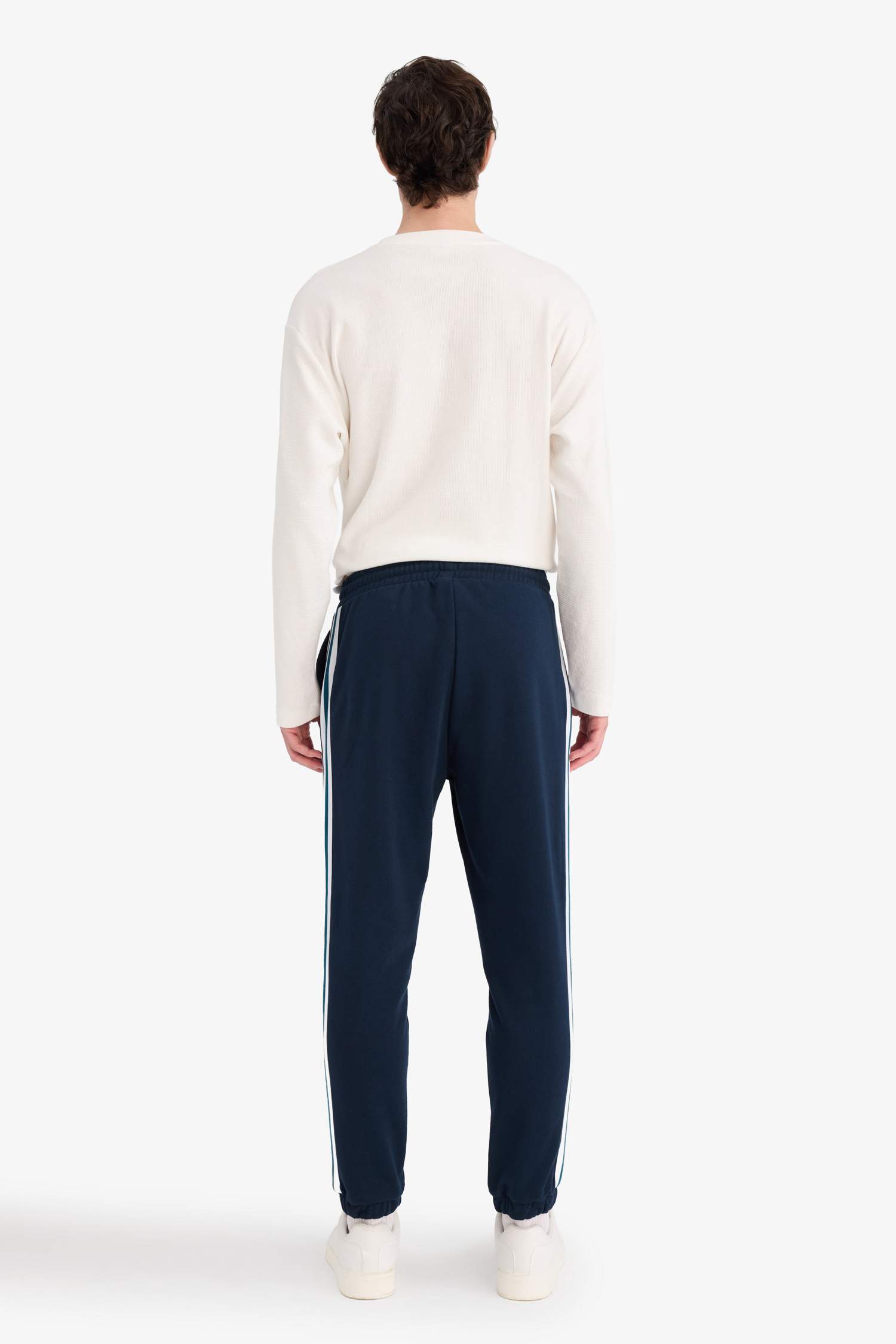 Beli Bağcıklı Düz Paça Eşofman Altı