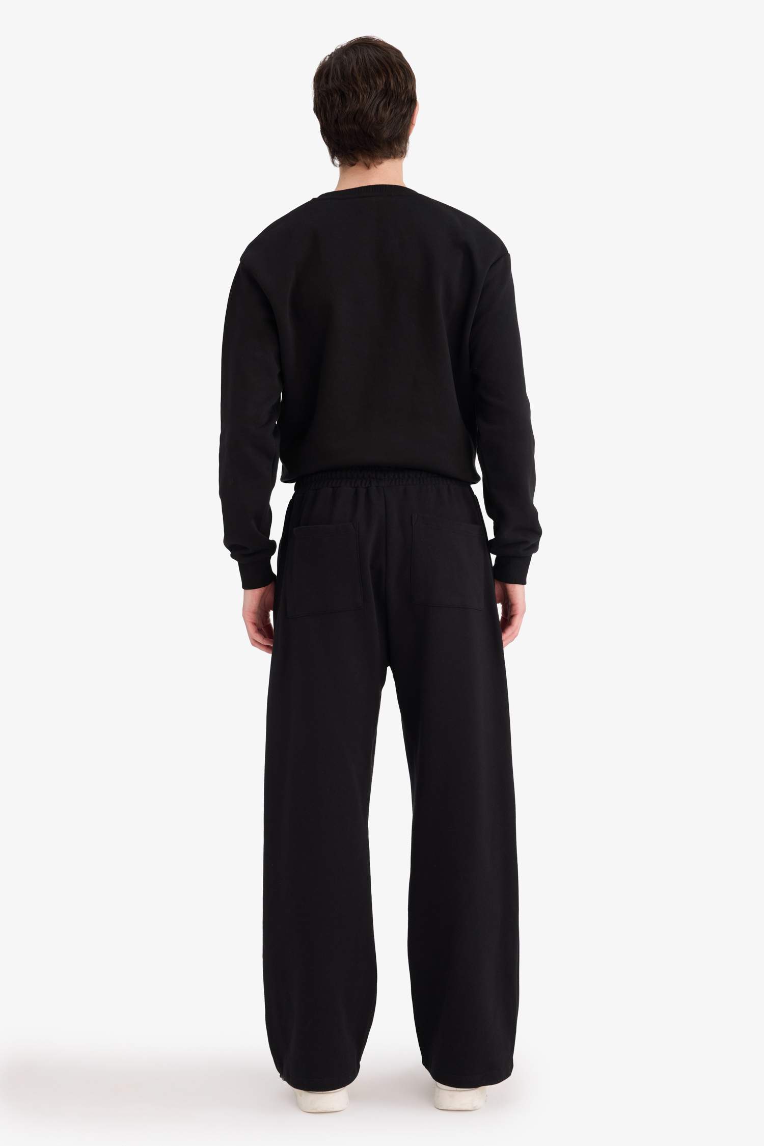 Beli Bağcıklı Düz Paça Eşofman Altı