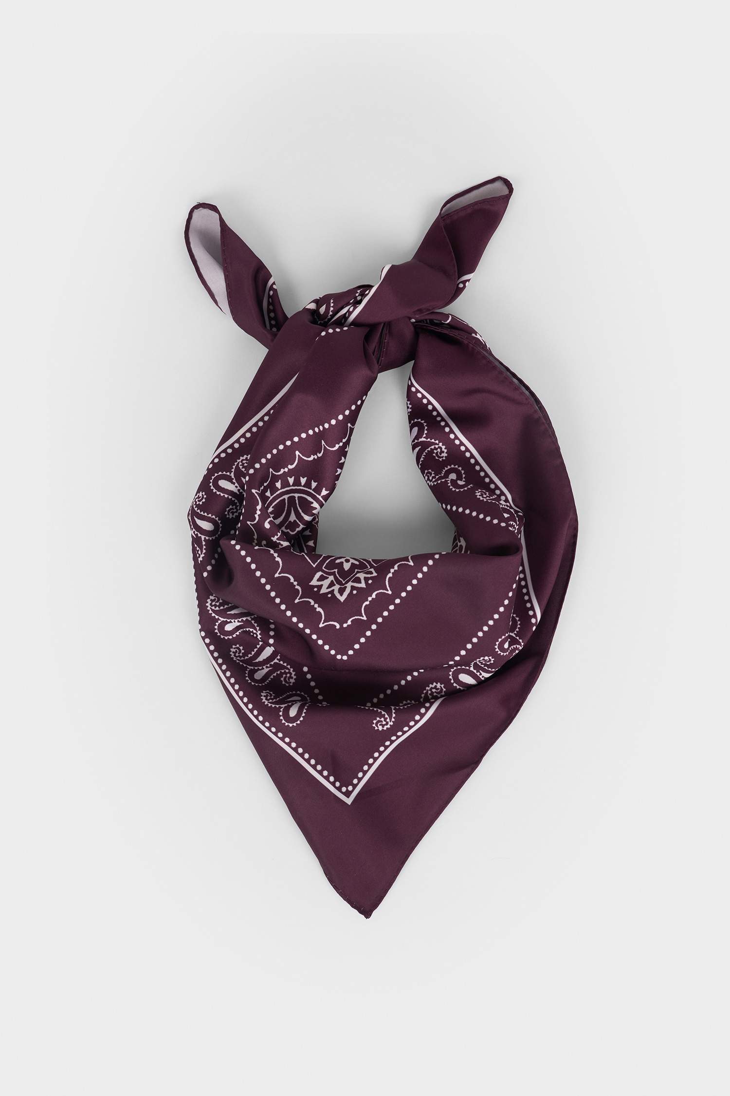 Kadın Desenli Saten Fular