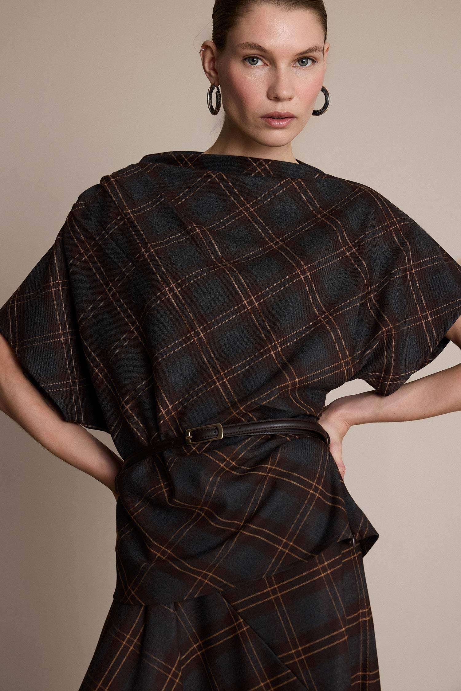 Slim Fit High Neck Plaid Short Sleeve Blouse