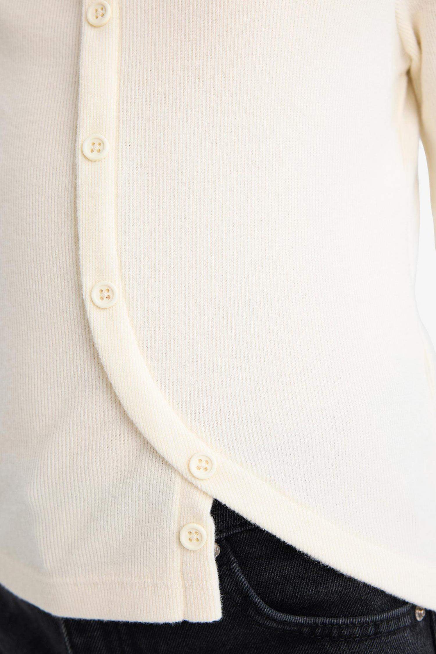 تيشيرت بناتي ردن طويل قصة عادية بأزرار