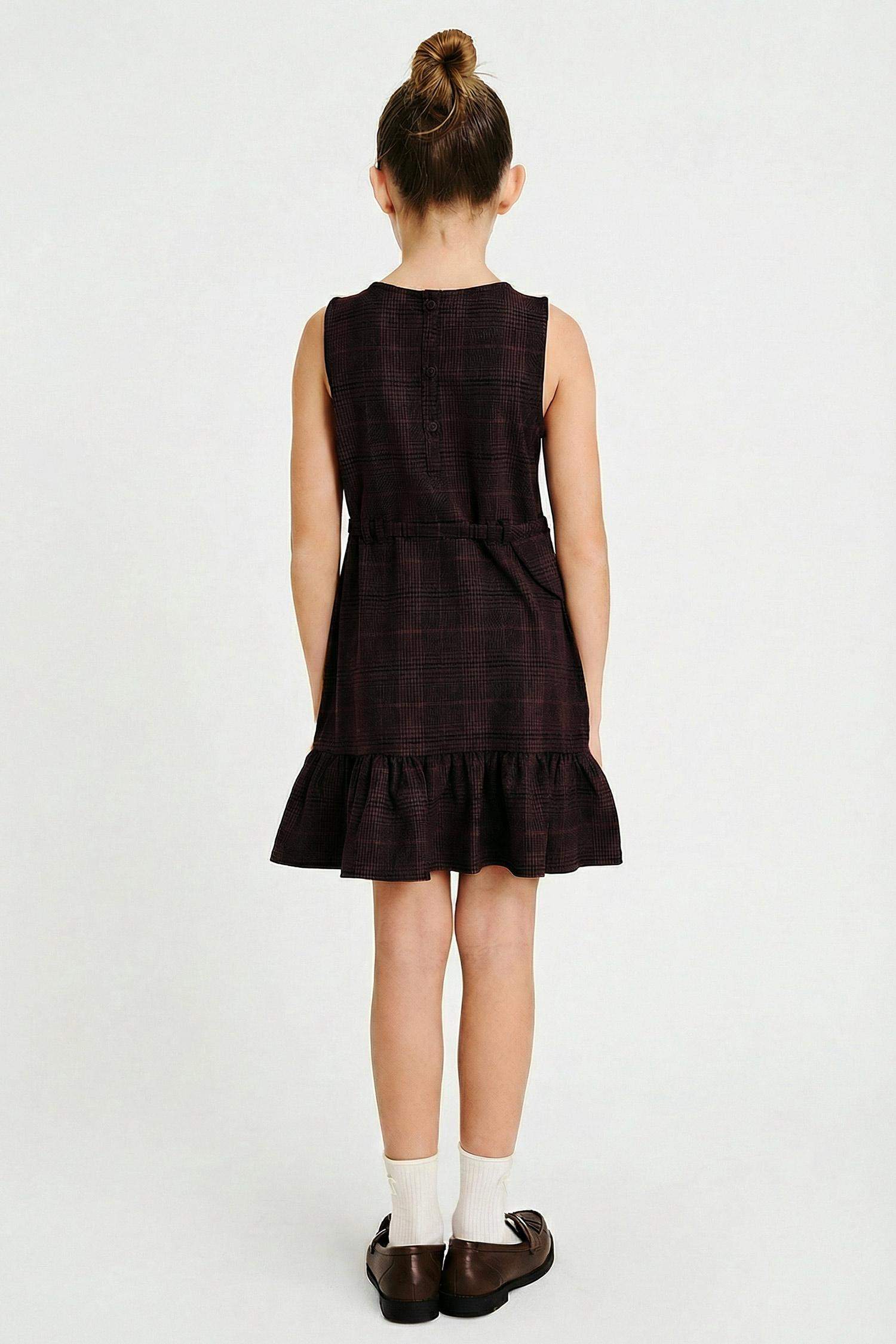 فستان بناتي كاروهات قصة عادية