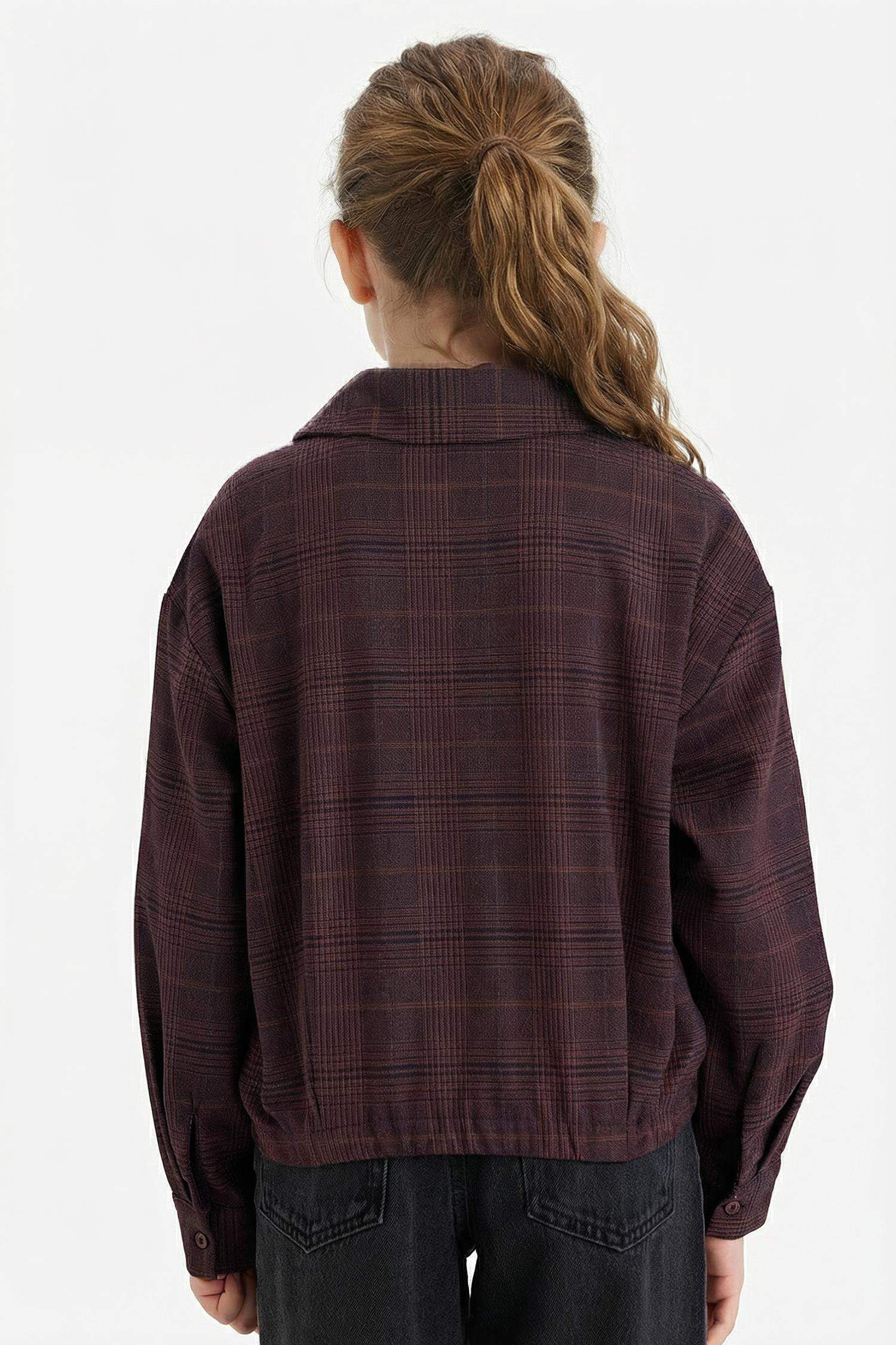 Қыздарға арналған найзағайлы барқыт күртеше