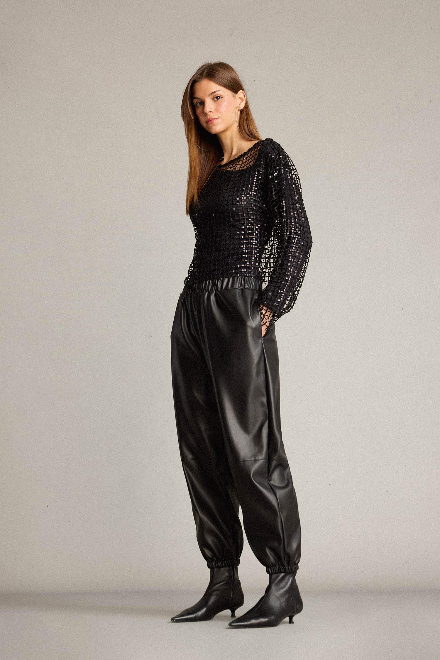 Balloon Fit Beli Lastikli Suni Deri Pantolon