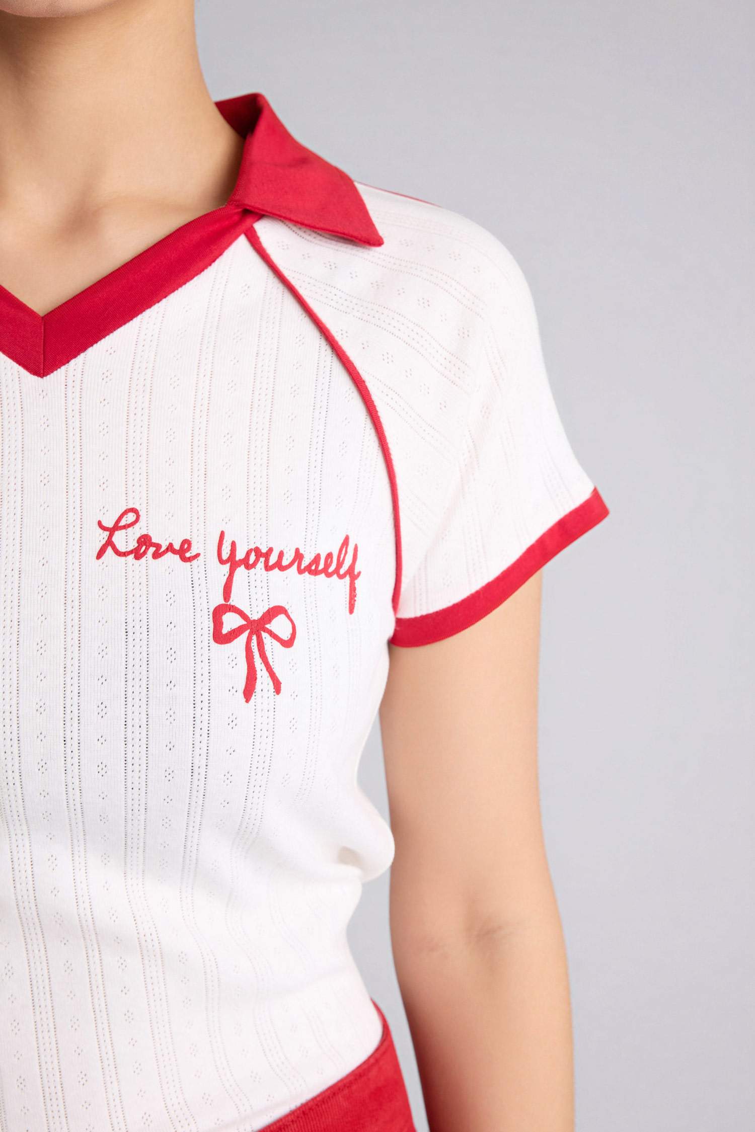 Fıtted Nakışlı Tişört