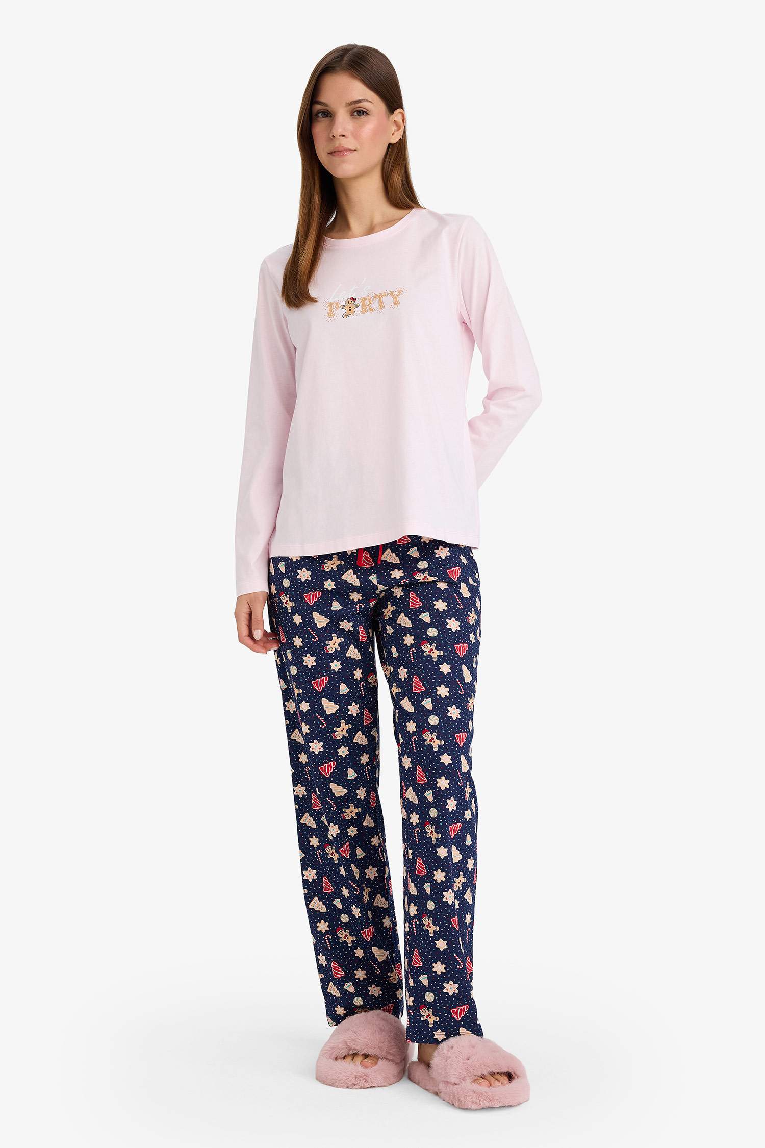 Yılbaşı Temalı Pijama Takımı Regular Fit Uzun Kollu Üst Uzun Alt