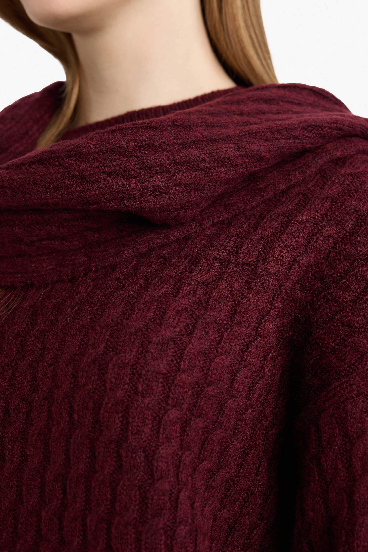 Regular Fit Atkı Detaylı Triko Kazak Tunik