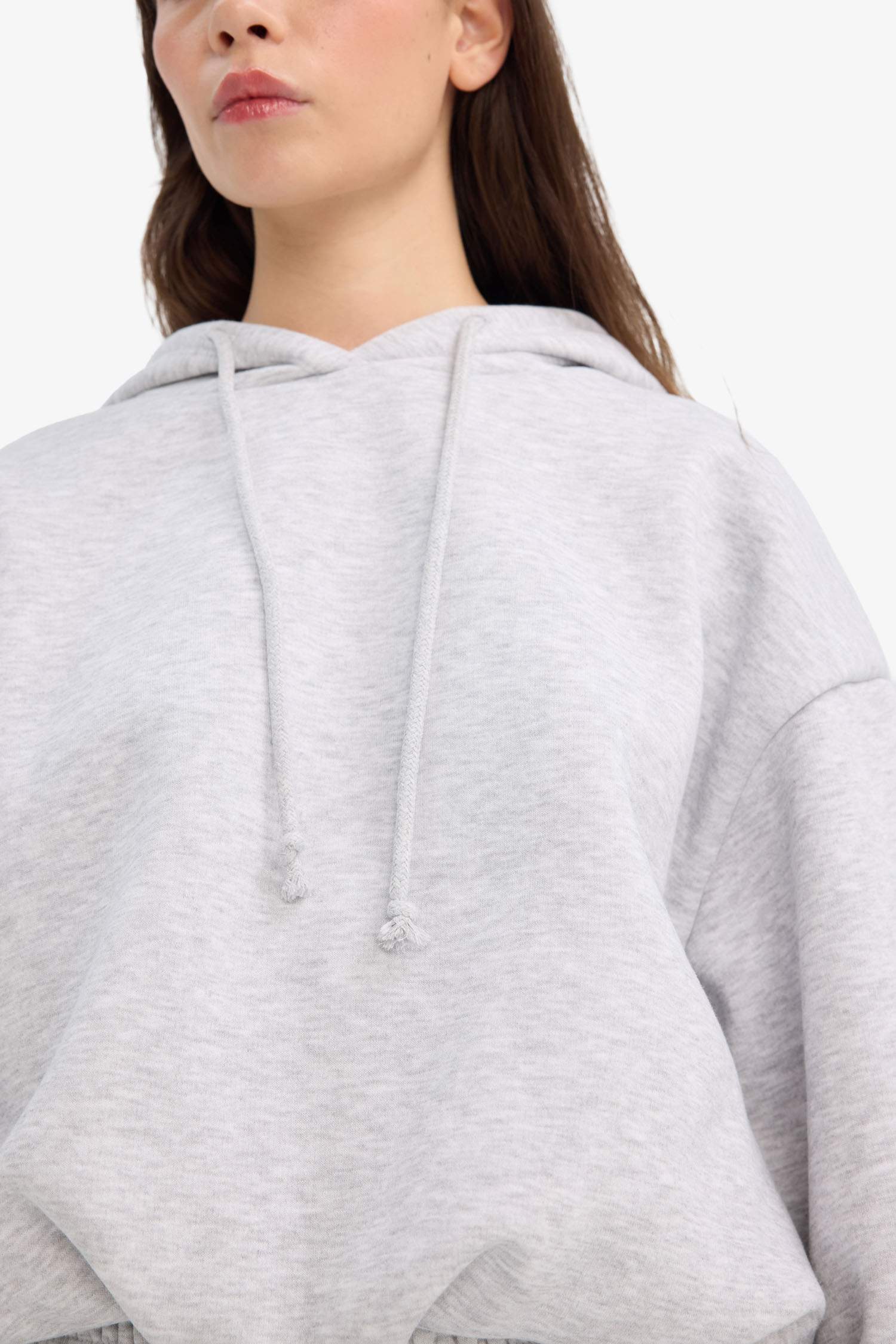 سويت شيرت اوفر سايز بغطاء للرأس