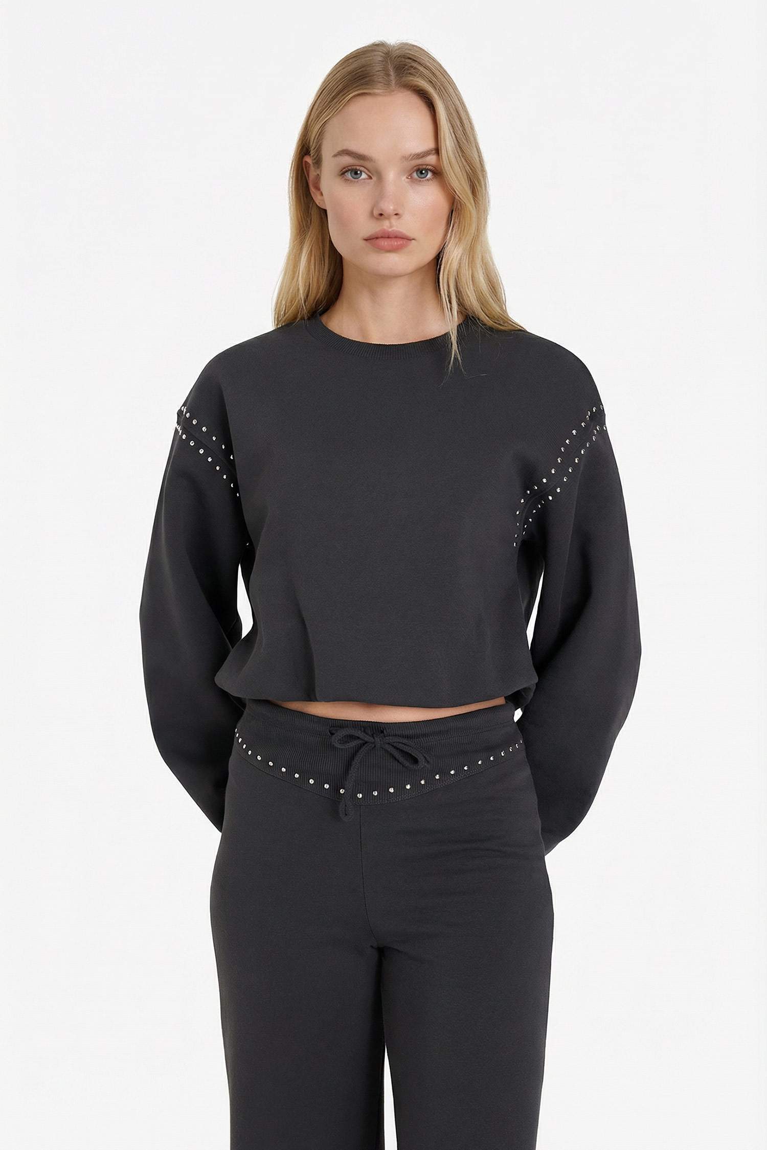 Oversize Geniş Kalıp Bisiklet Yaka Kalın Kumaş Sweatshirt