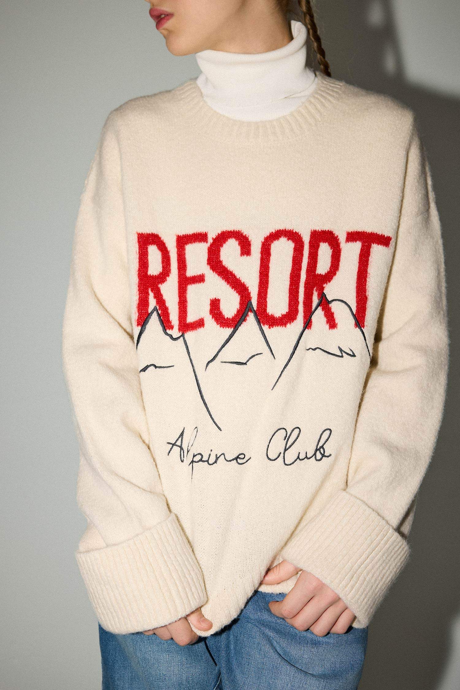 Girl Regular Fit Crew Neck Pullover