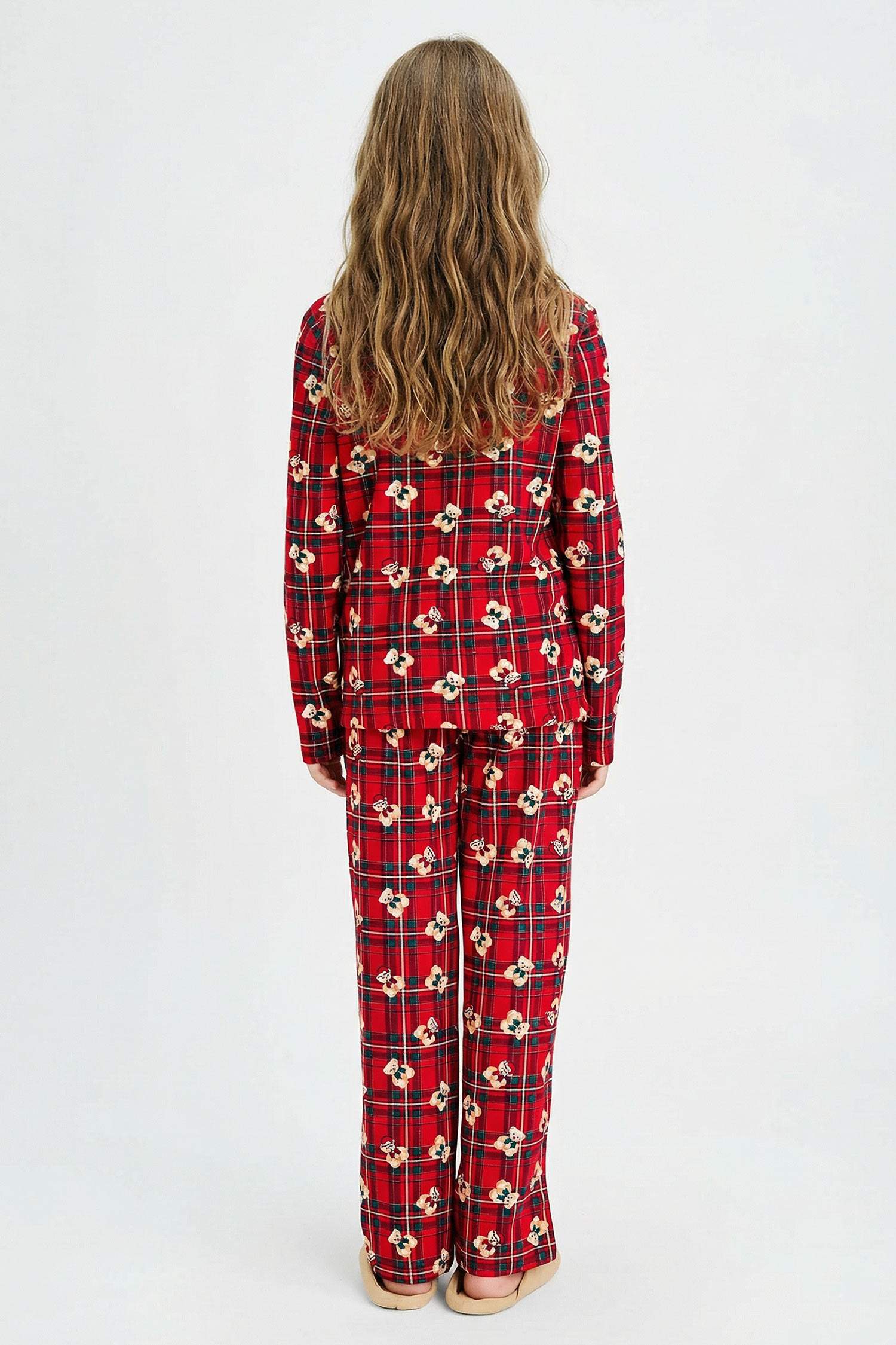 Kız Çocuk Yılbaşı Temalı Pijama Takımı Kareli Ayıcıklı Uzun Kollu Üst Uzun Alt