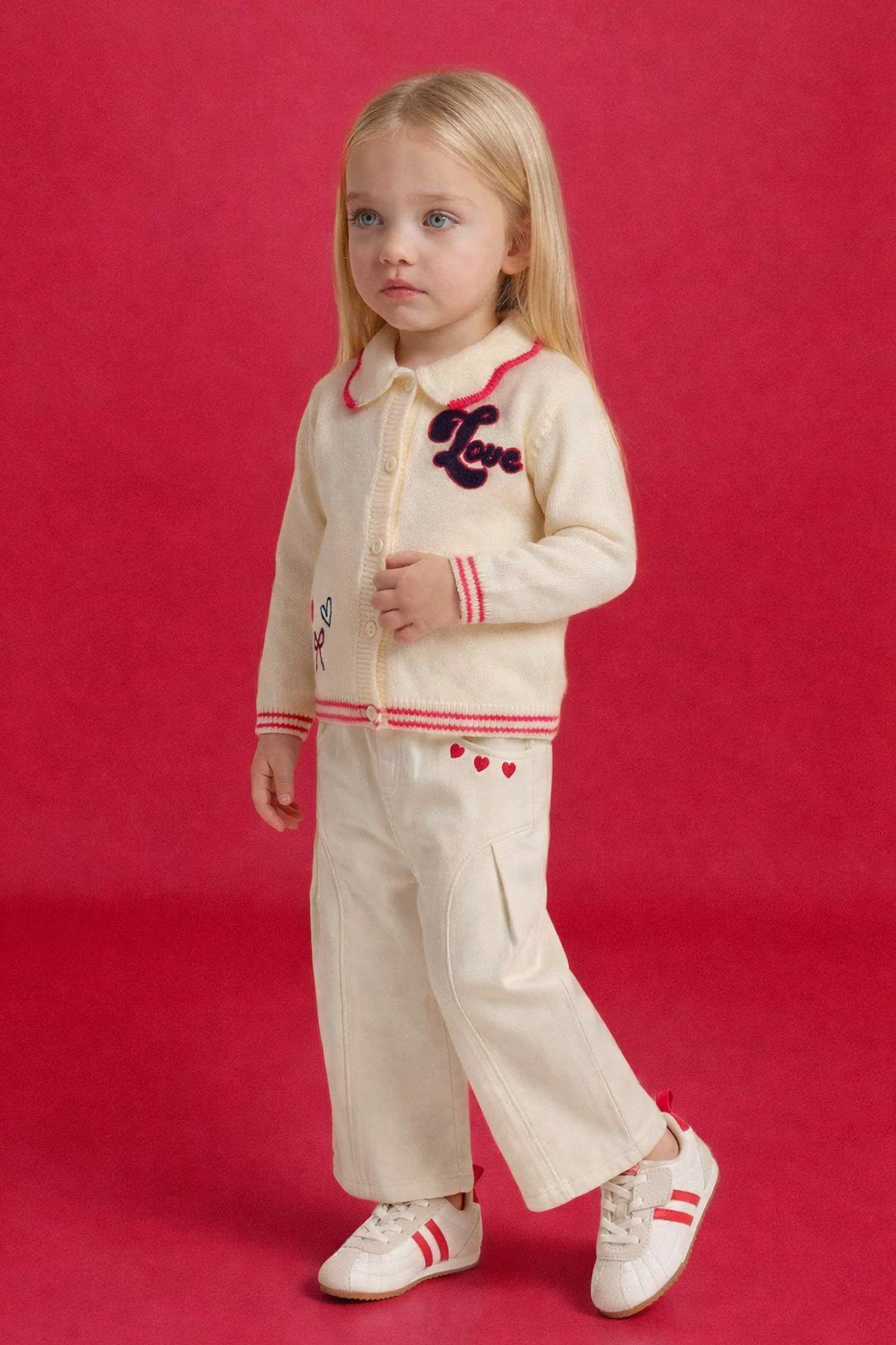 Қыз сәбилерге арналған кестелі үлкен жағалы кардиган