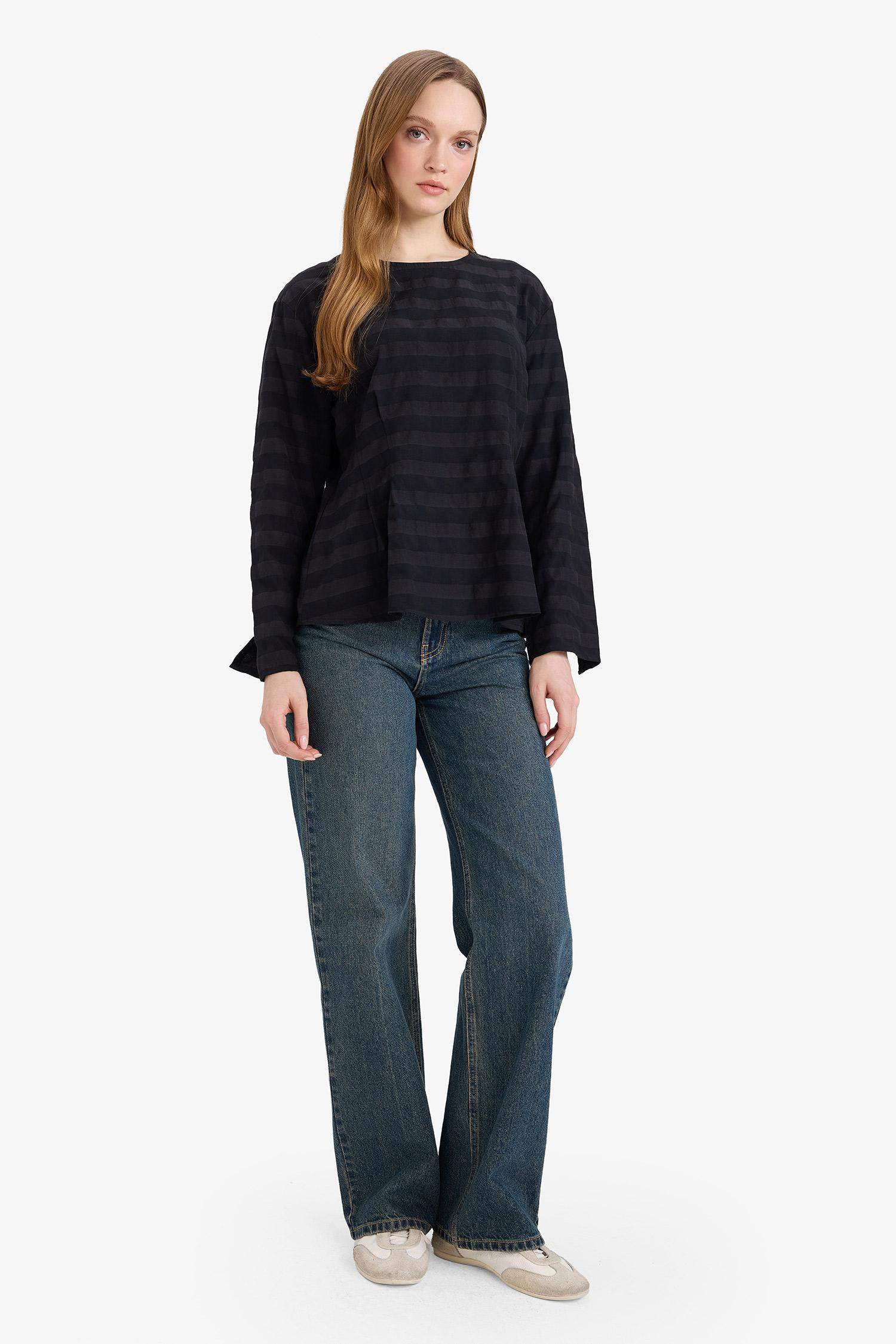 بلوزة ردن طويل قصة عادية بياخة مستديرة