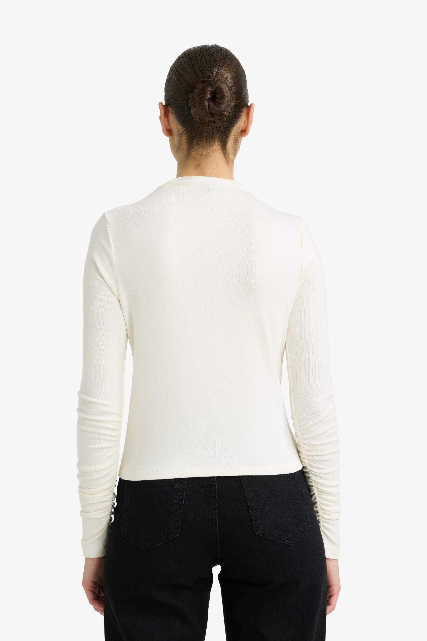 Slim Fit Dar Kesim Yarım Balıkçı Yaka Ribana Uzun Kollu Tişört