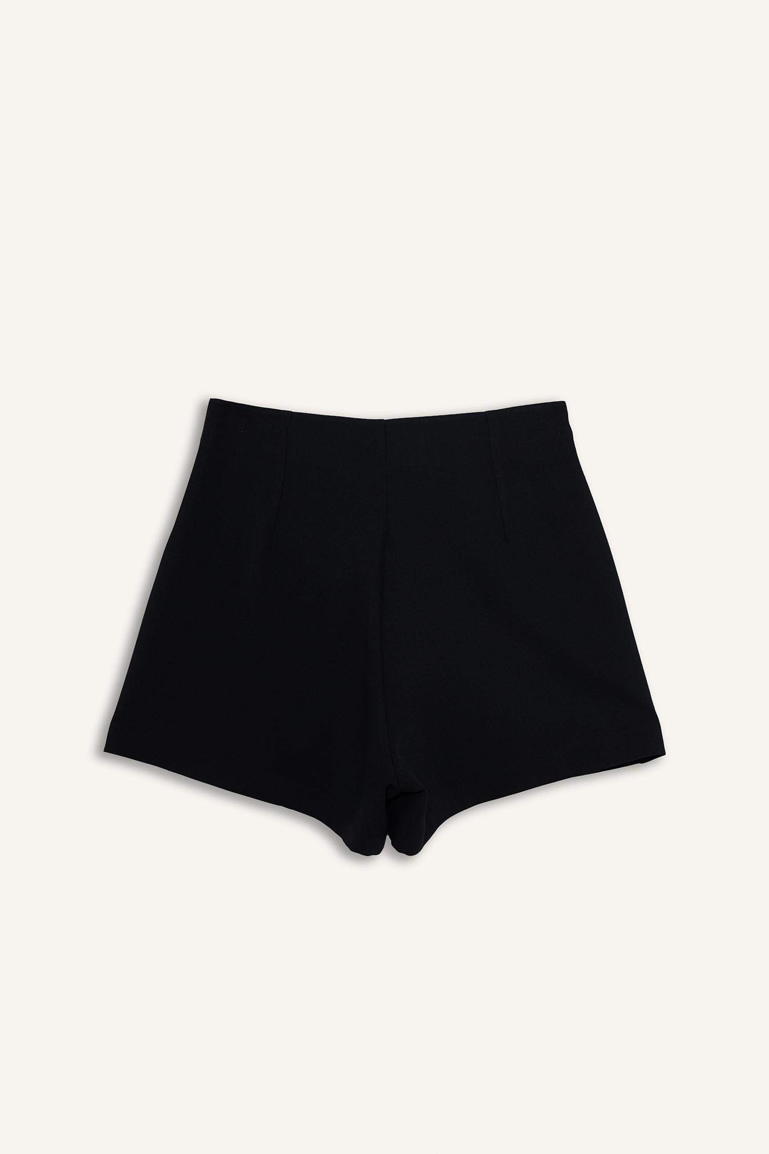 Шорты с высокой талией