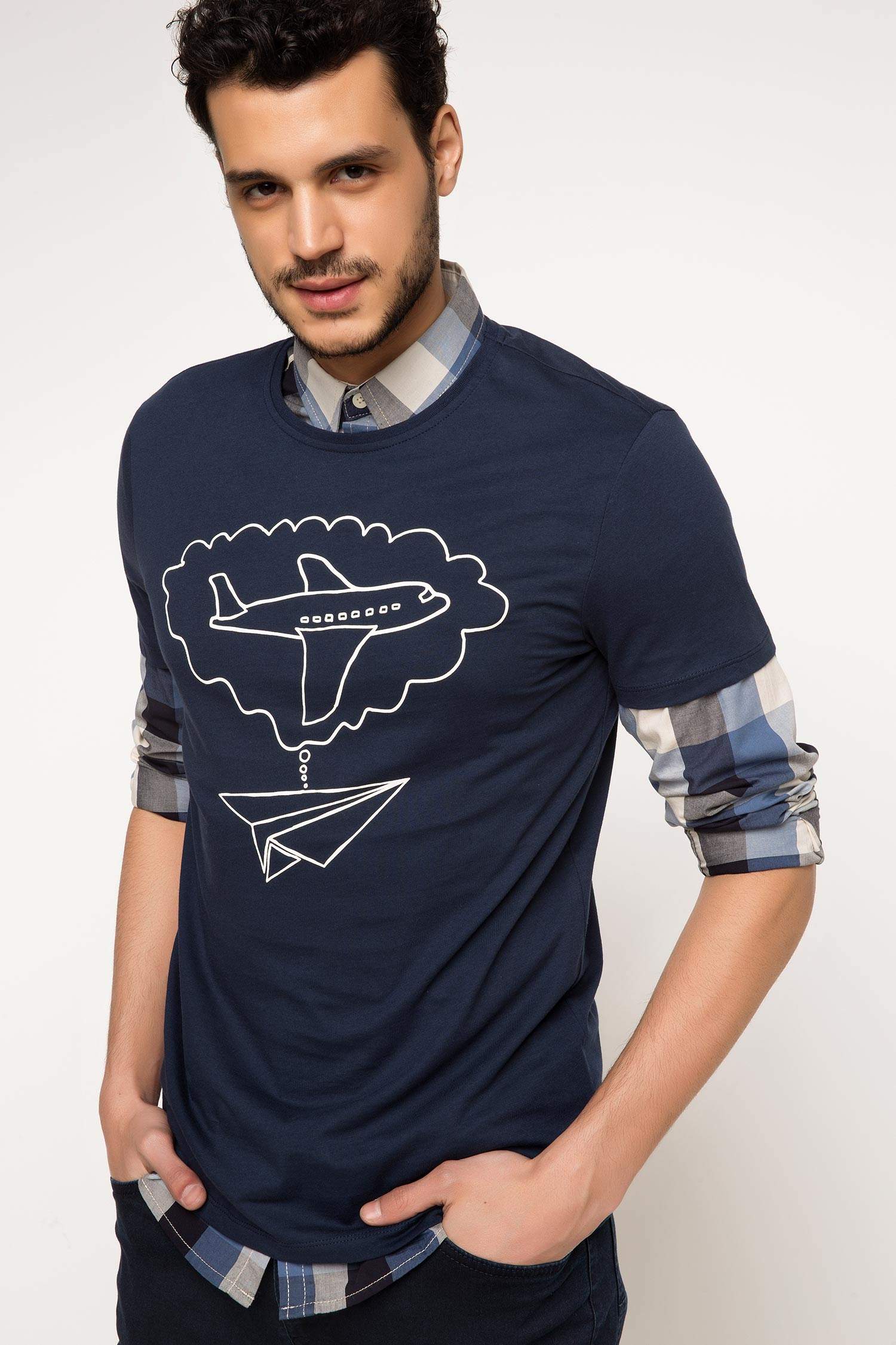 Defacto Uçak Baskılı T-shirt. 1