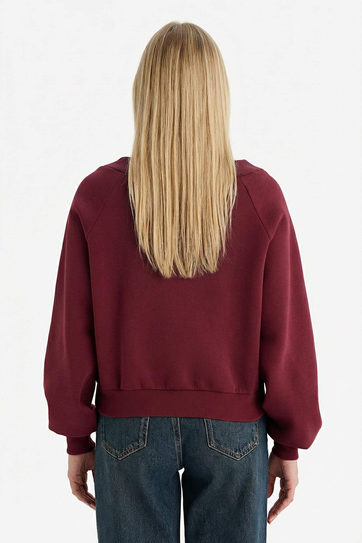 Oversize Geniş Kalıp Açık Omuz Kalın Kumaş Sweatshirt