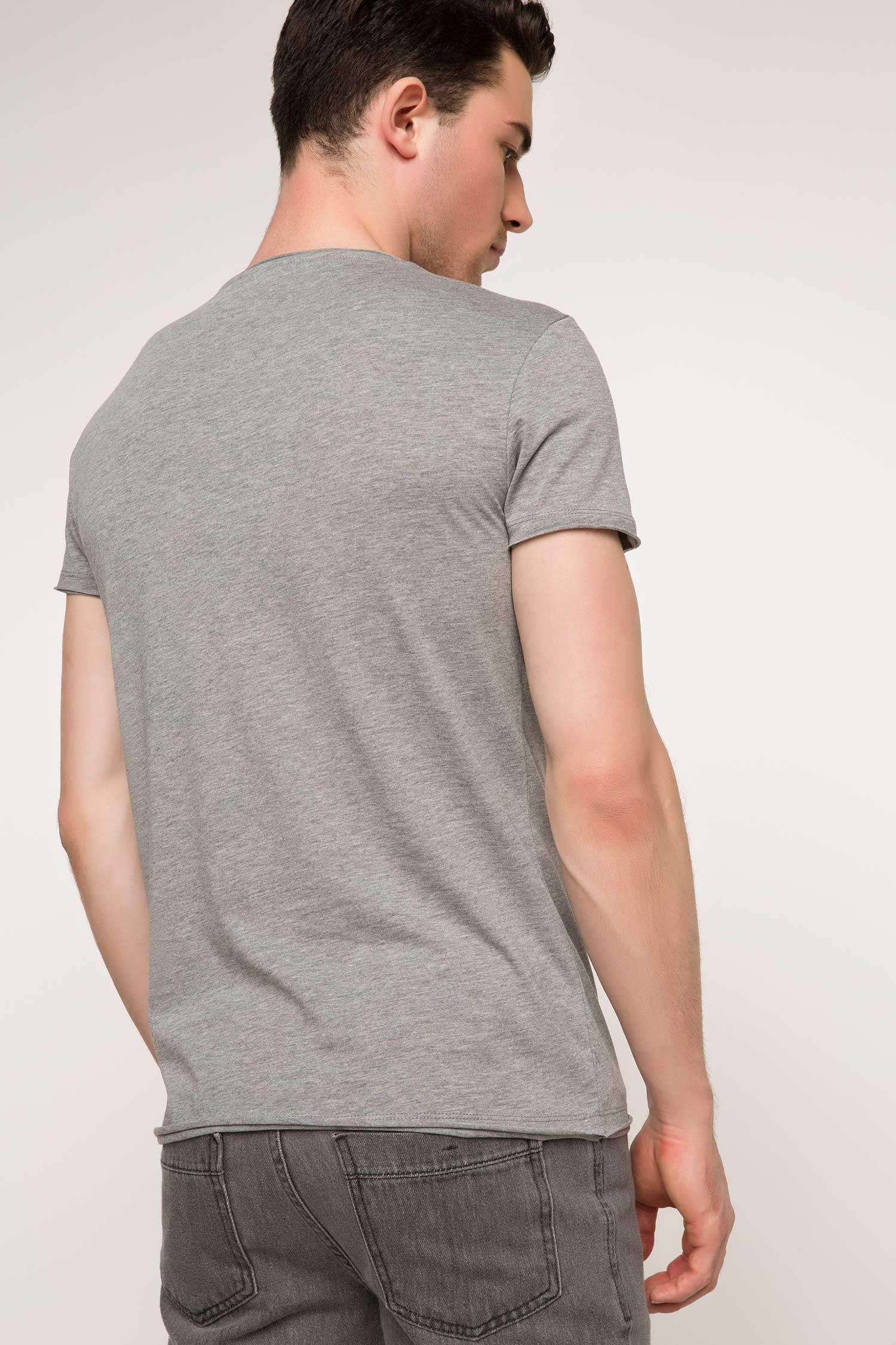 Defacto Klasik Araba Baskılı T-shirt. 3