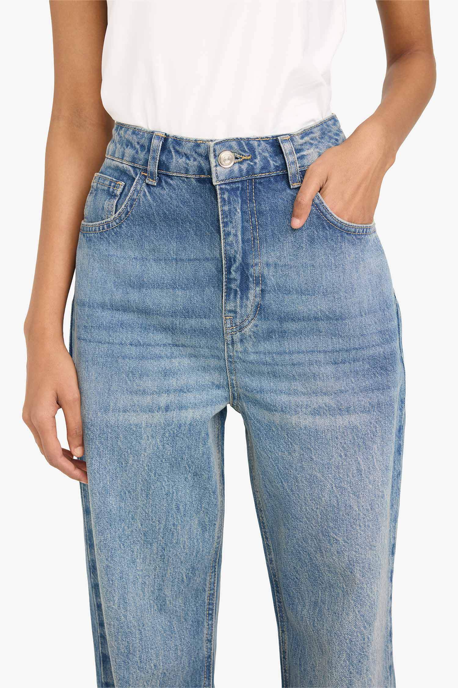 بنطرون جينز وايد ليج برجل واسع وخصر عالي