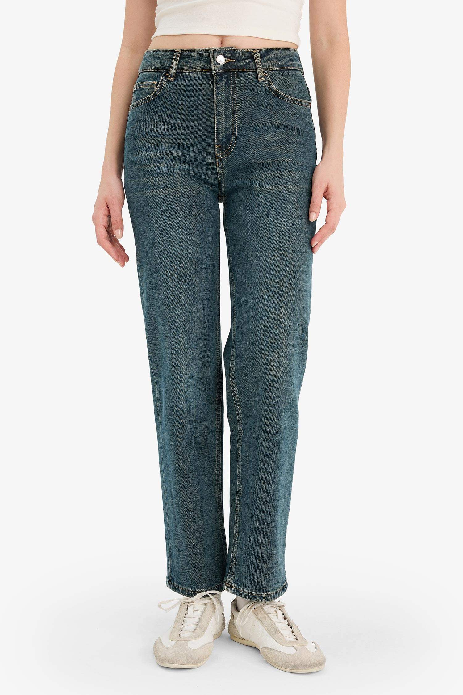 Comfort Straıght Normal Bel Bilek Boy Jean Yıkamalı Pantolon