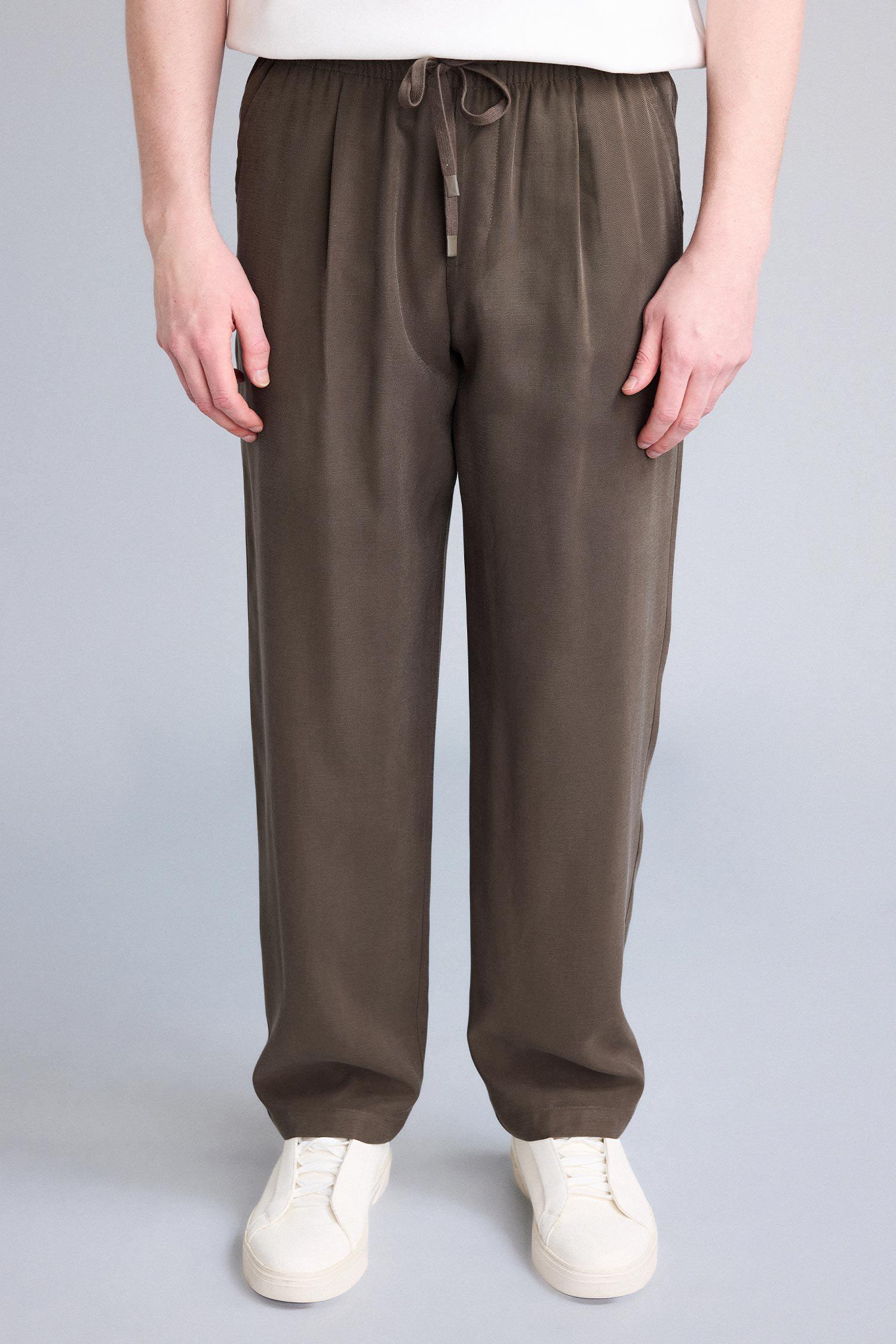 DeFacto Yumuşak Relaxed Fit Pantolon görsel 4