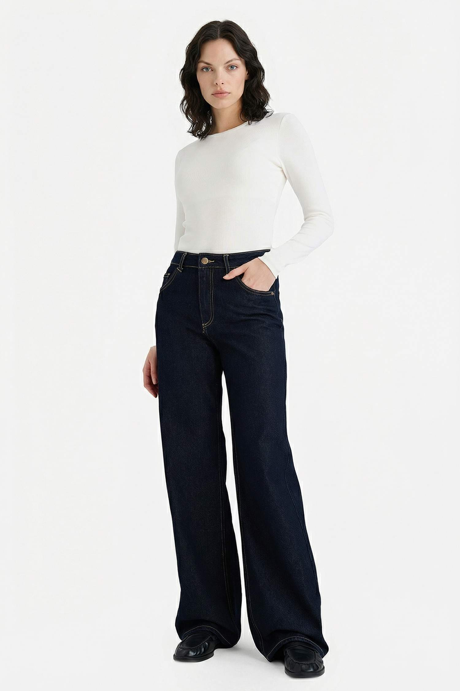 Slim Fit Dar Kesim Bisiklet Yaka Basic Düz Modal Uzun Kollu Tişört