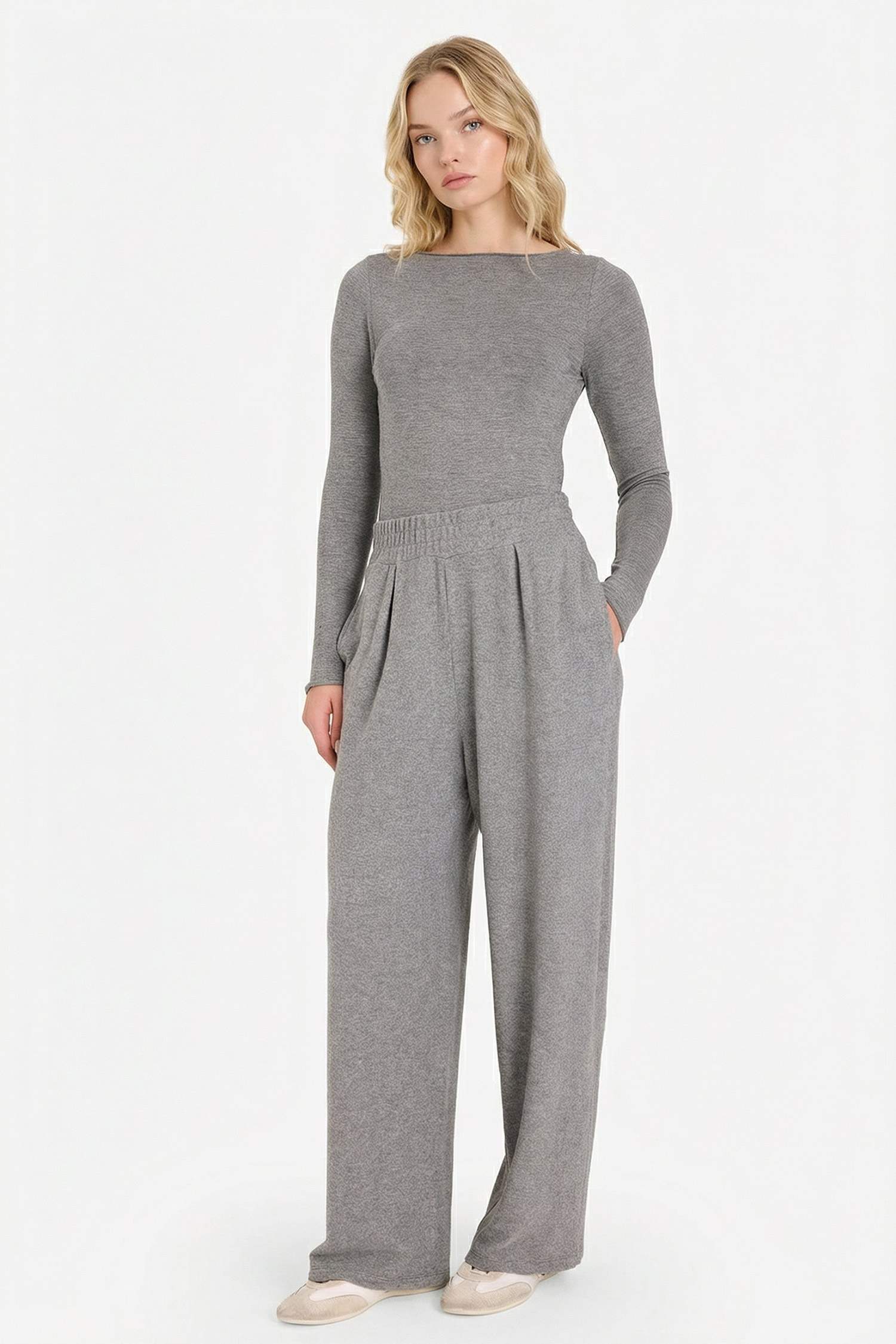 بنطرون وايد ليج برجل واسع ملمس ناعم