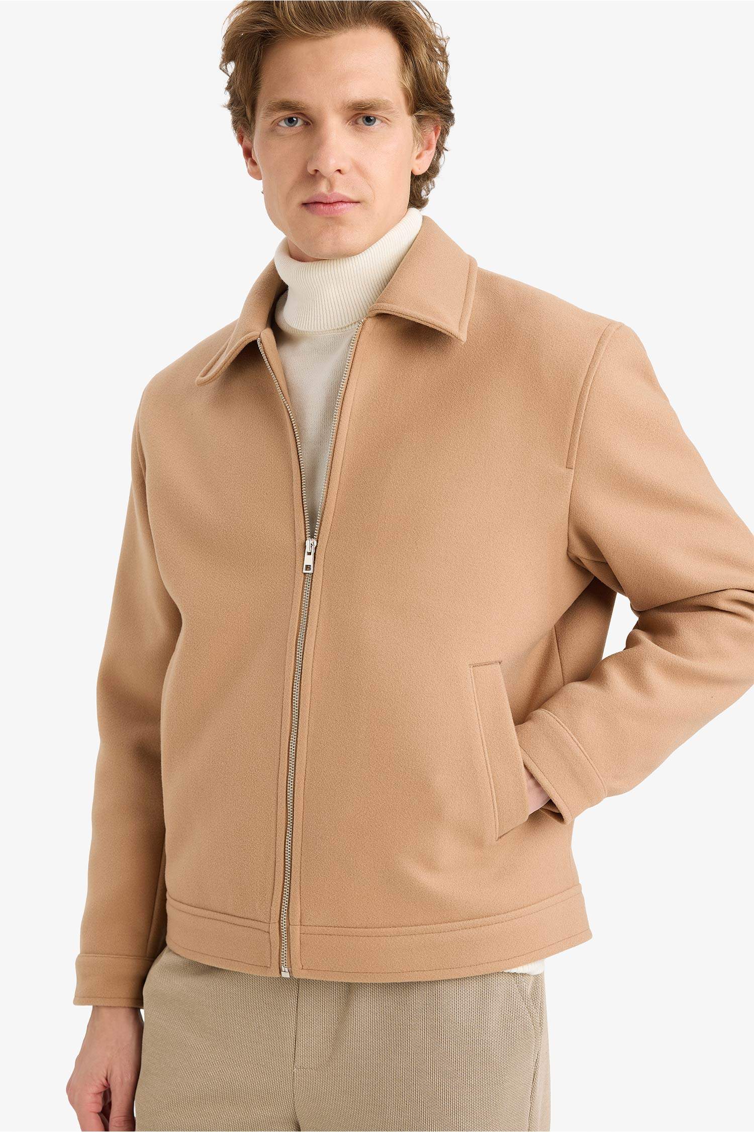 Regular Fit Gömlek Yaka Mont