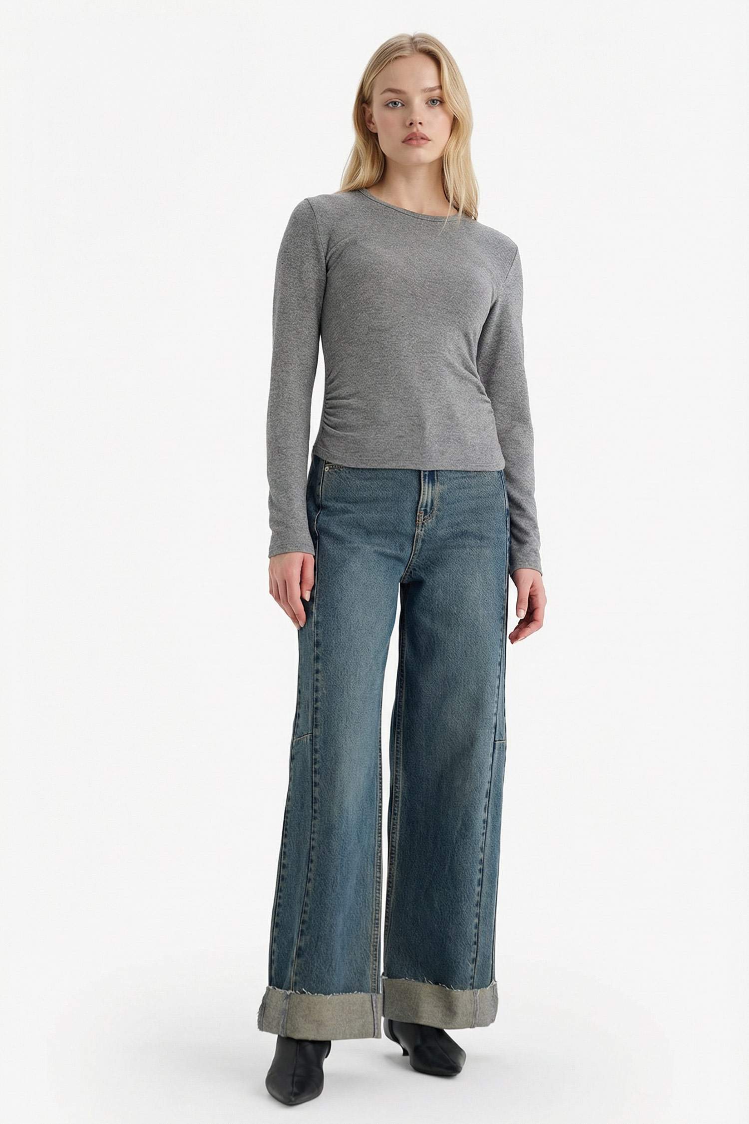 Fitted Bisiklet Yaka Uzun Kollu Tişört